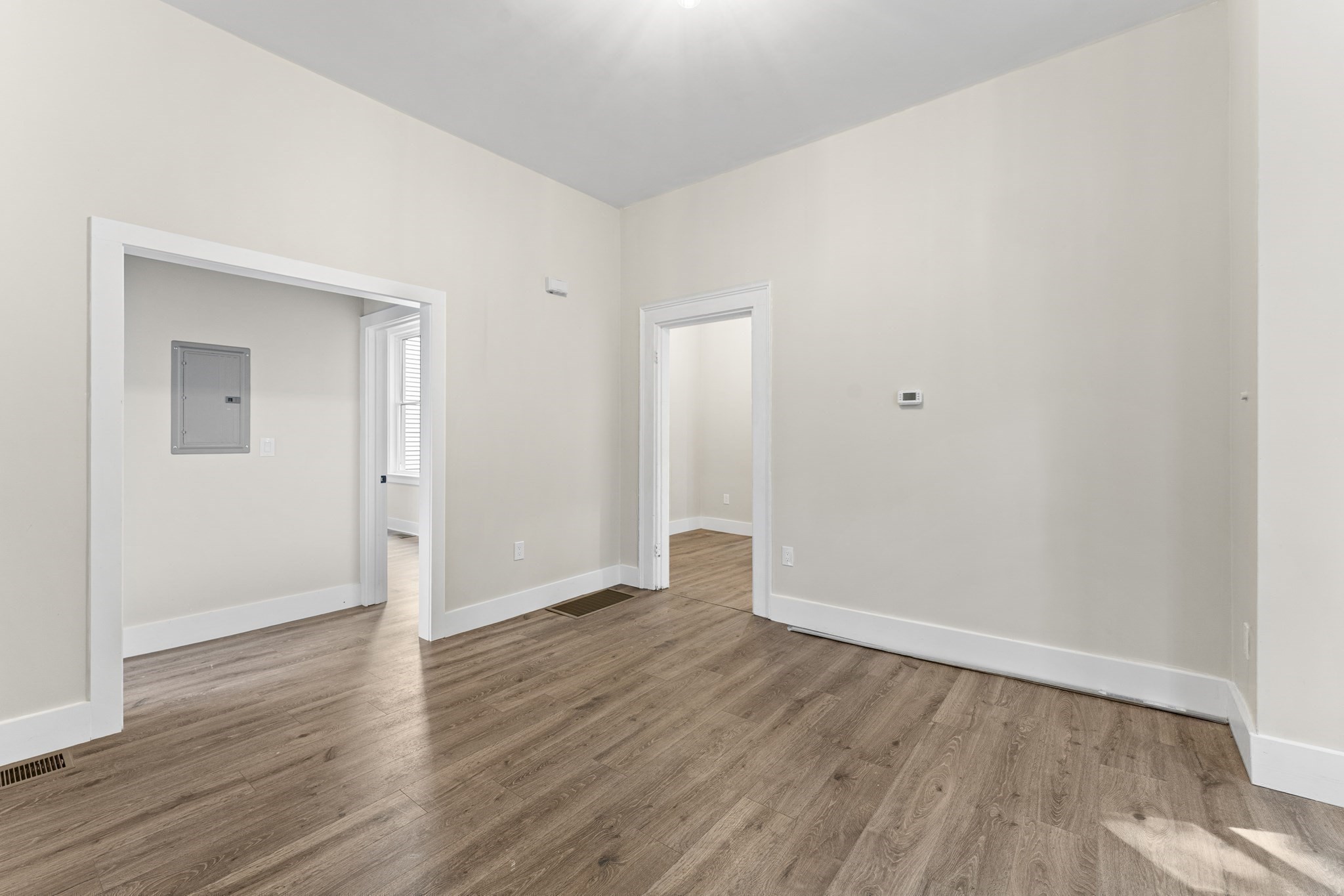 dorchester - #73415334