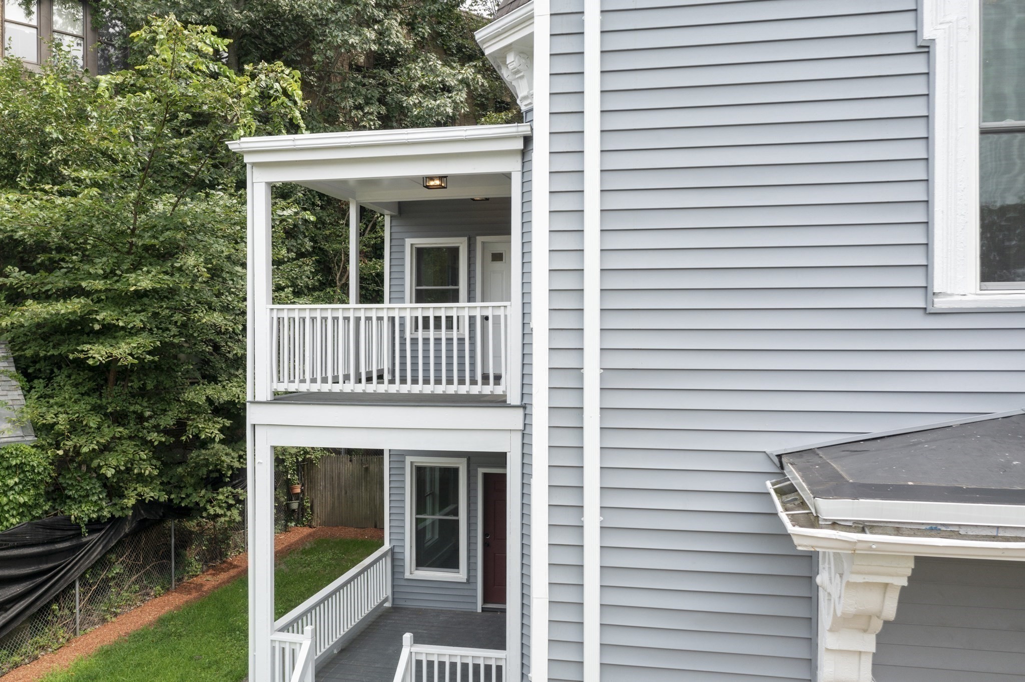 dorchester - #73415334