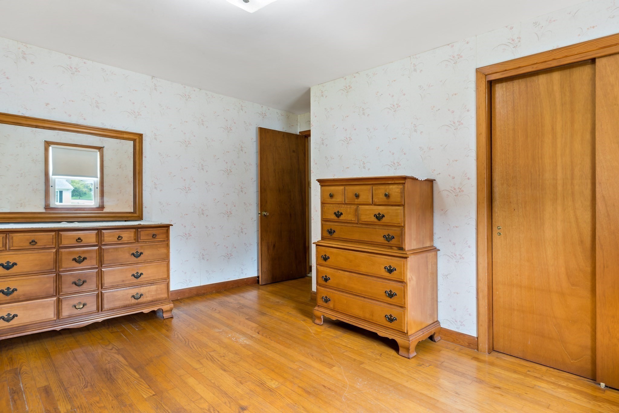 seekonk - #73415336