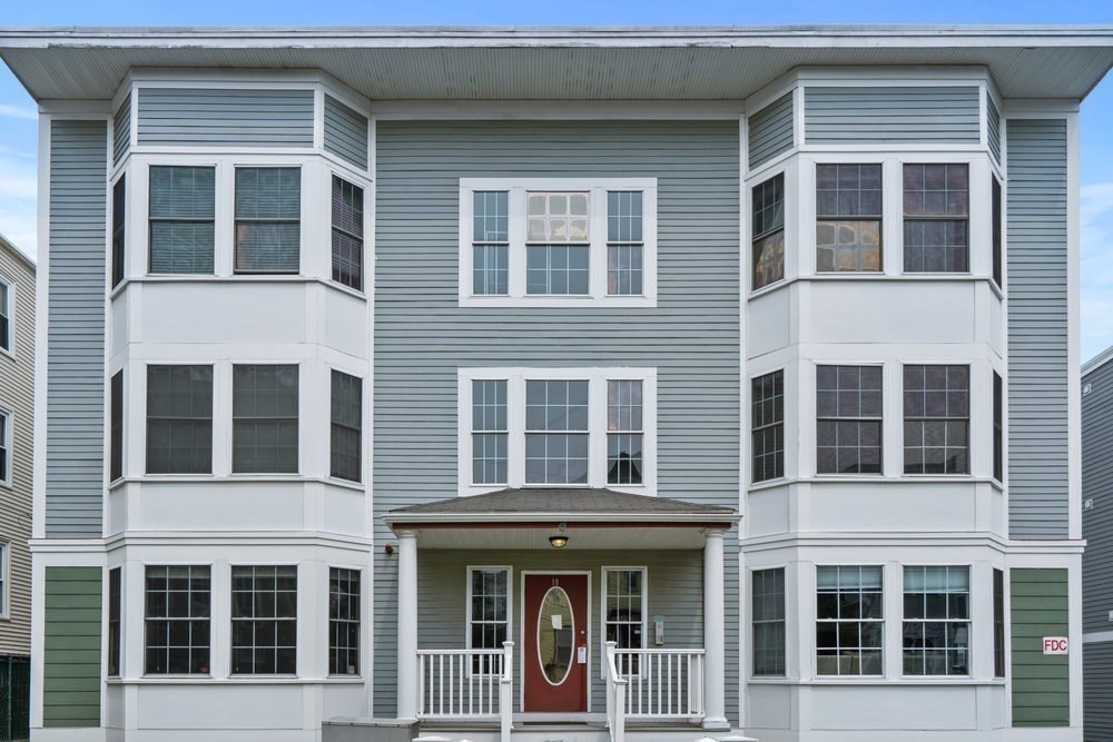 dorchester - #73415403