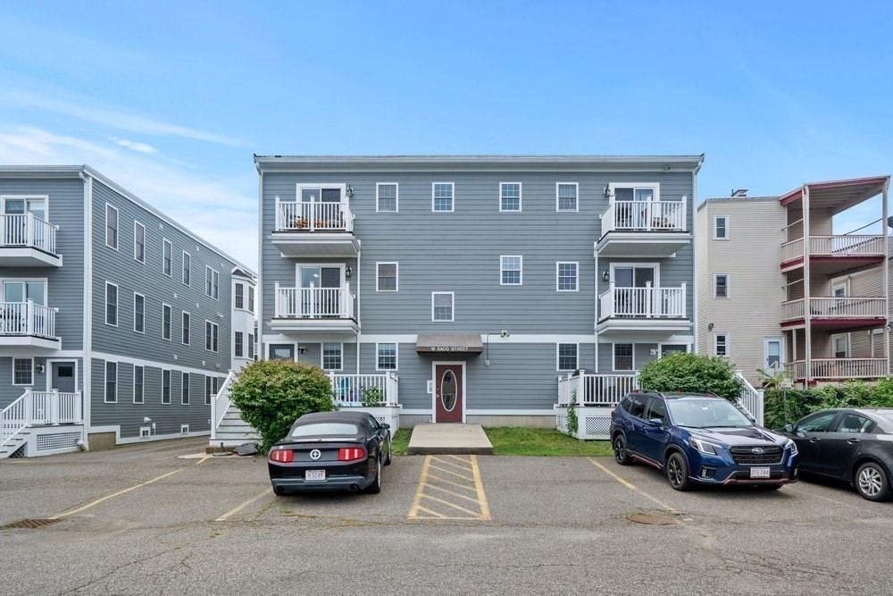 dorchester - #73415403