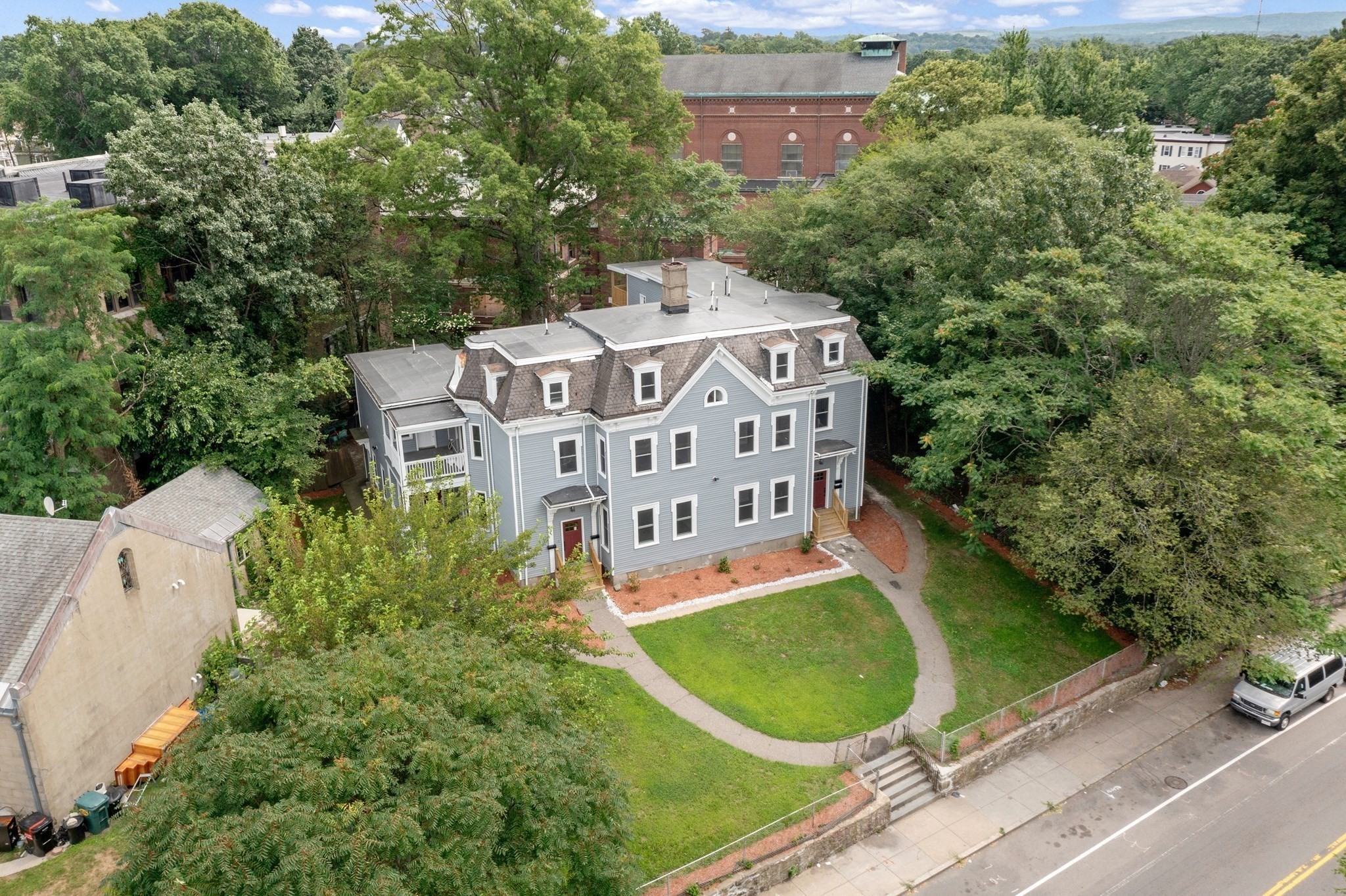 dorchester - #73415460