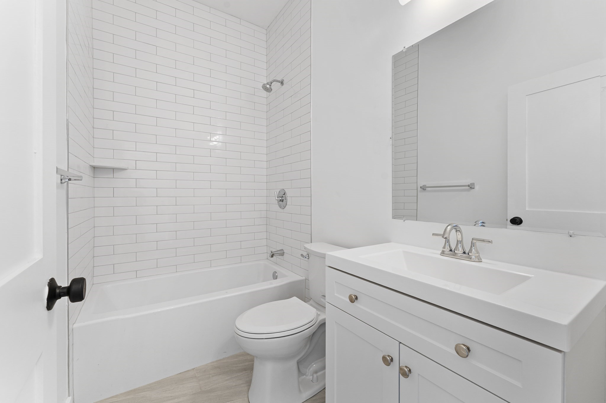 dorchester - #73415460
