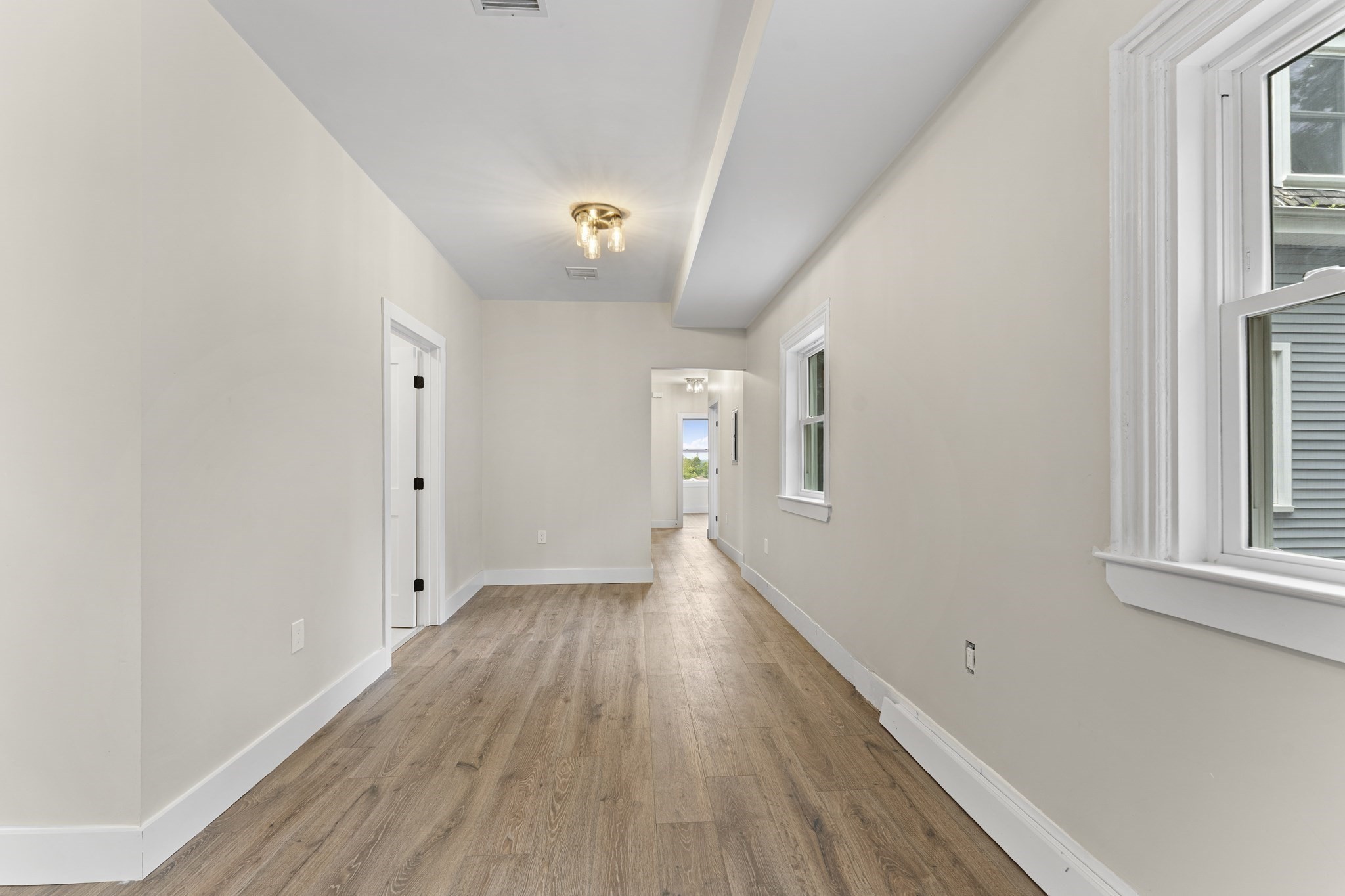 dorchester - #73415460