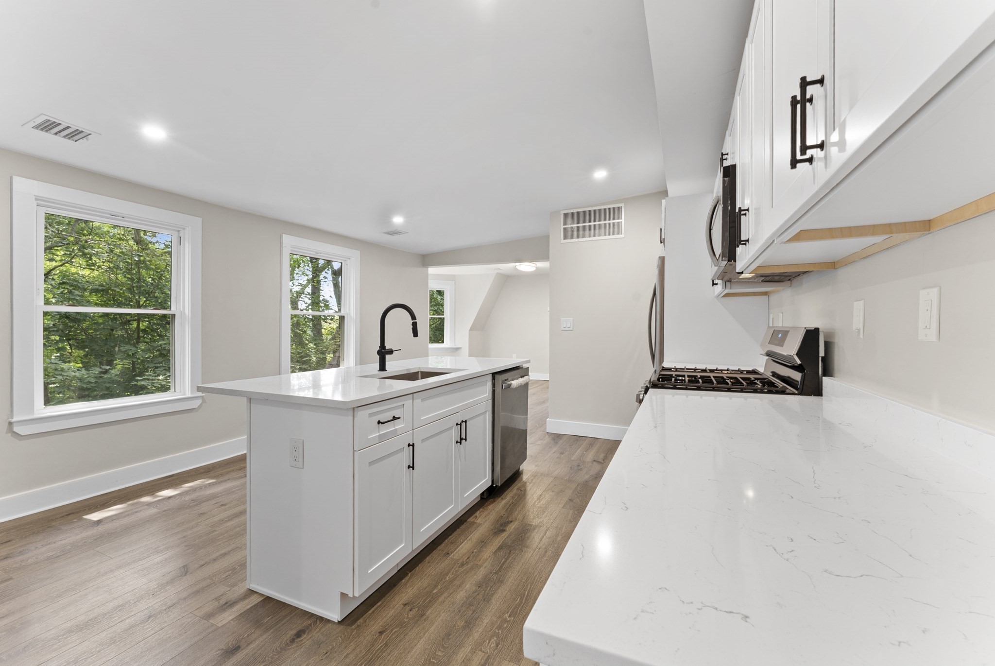 dorchester - #73415460