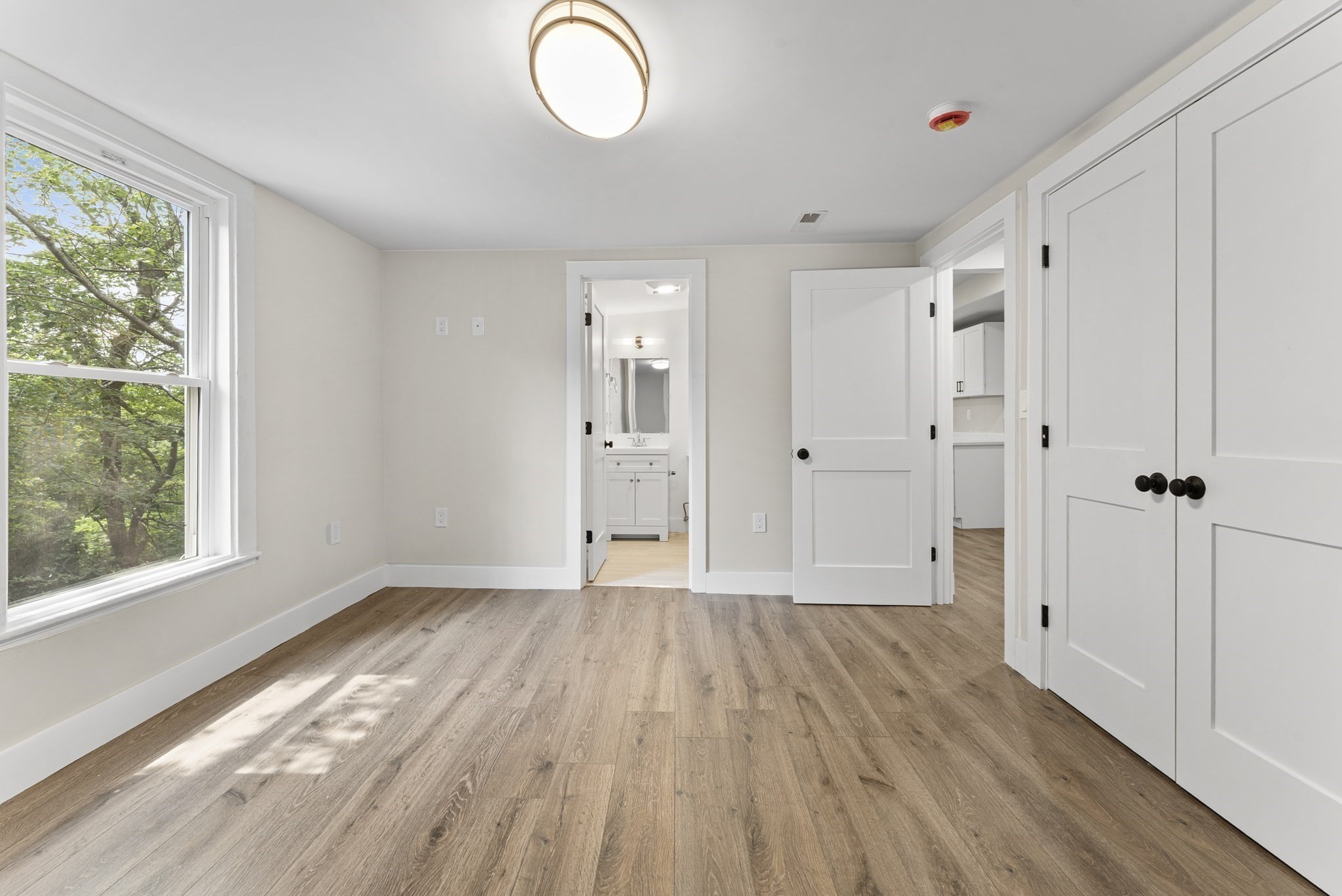 dorchester - #73415460