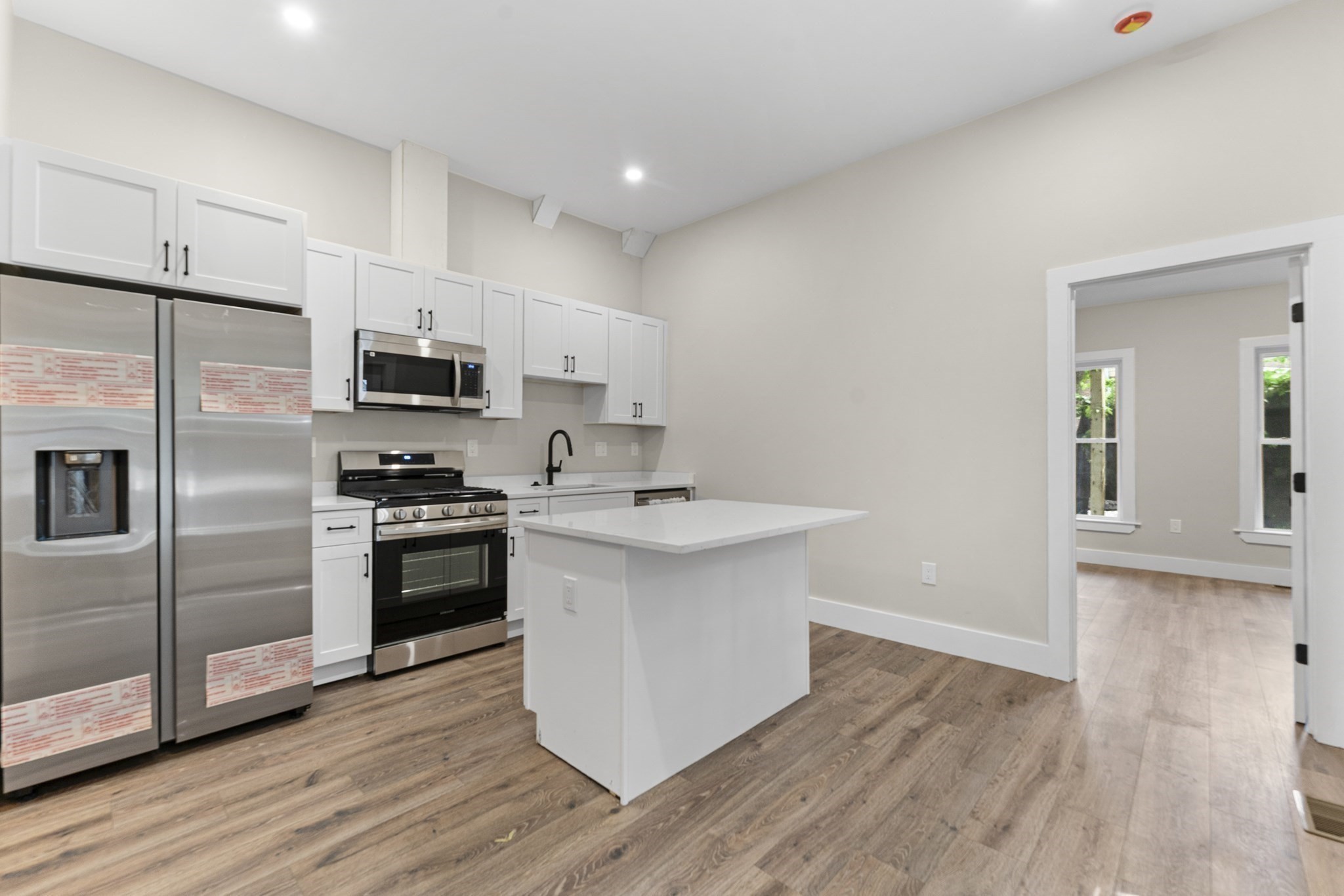 dorchester - #73415460