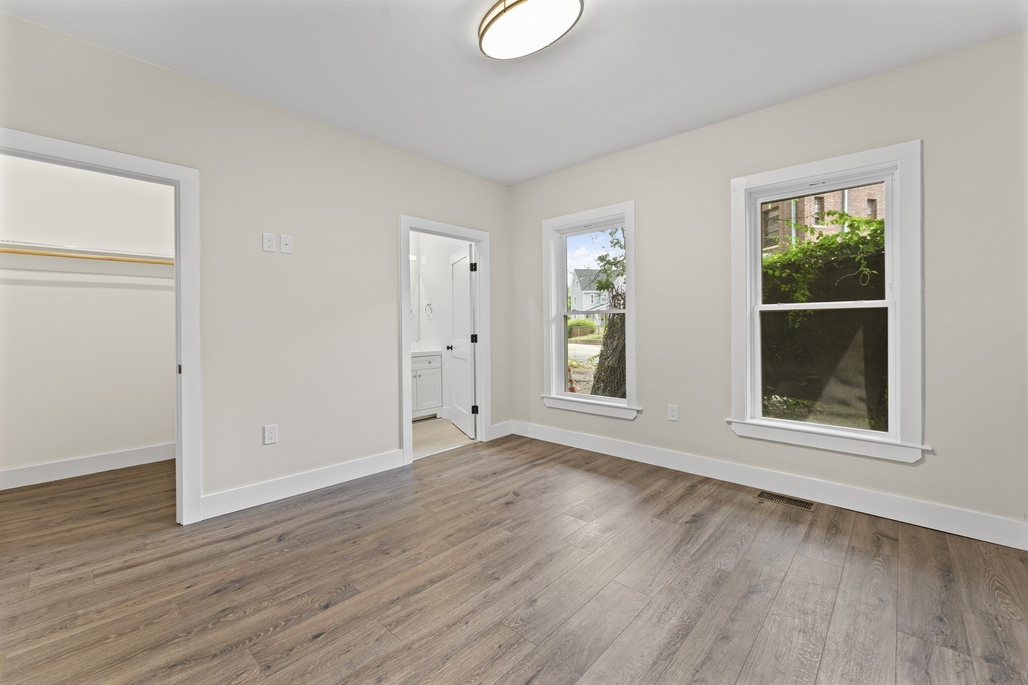 dorchester - #73415460