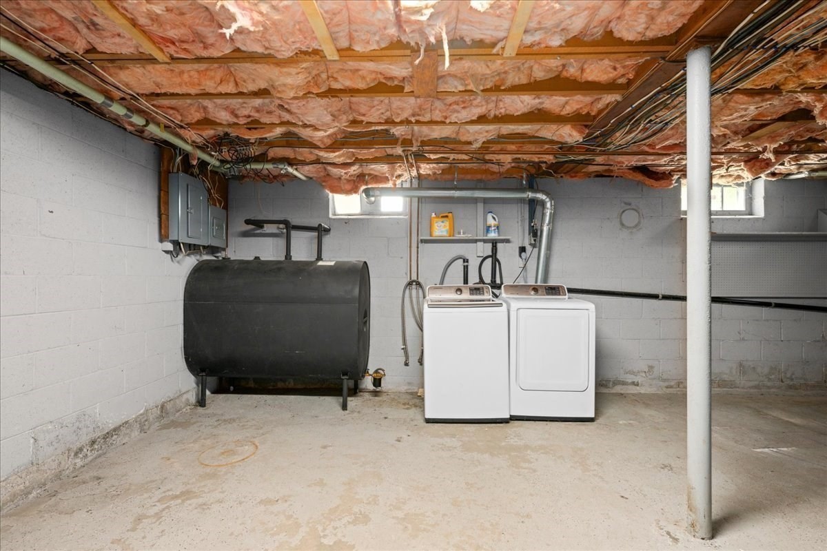 61 Elmwood St, Auburn, MA 01501 - Image 23