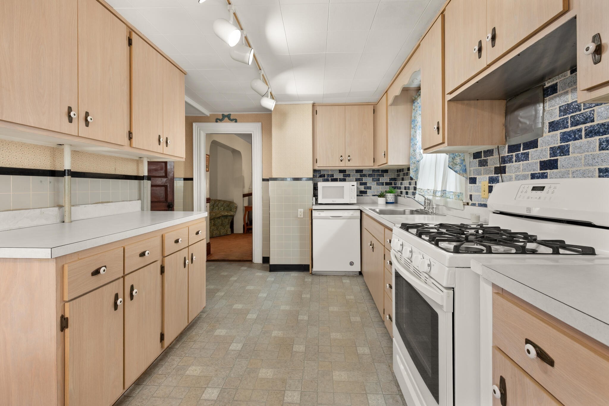 dedham - #73415588