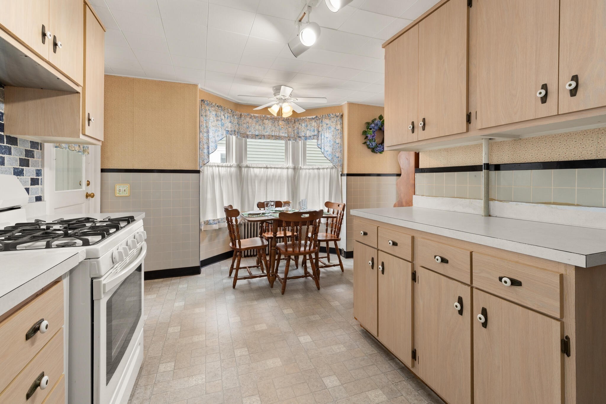 dedham - #73415588