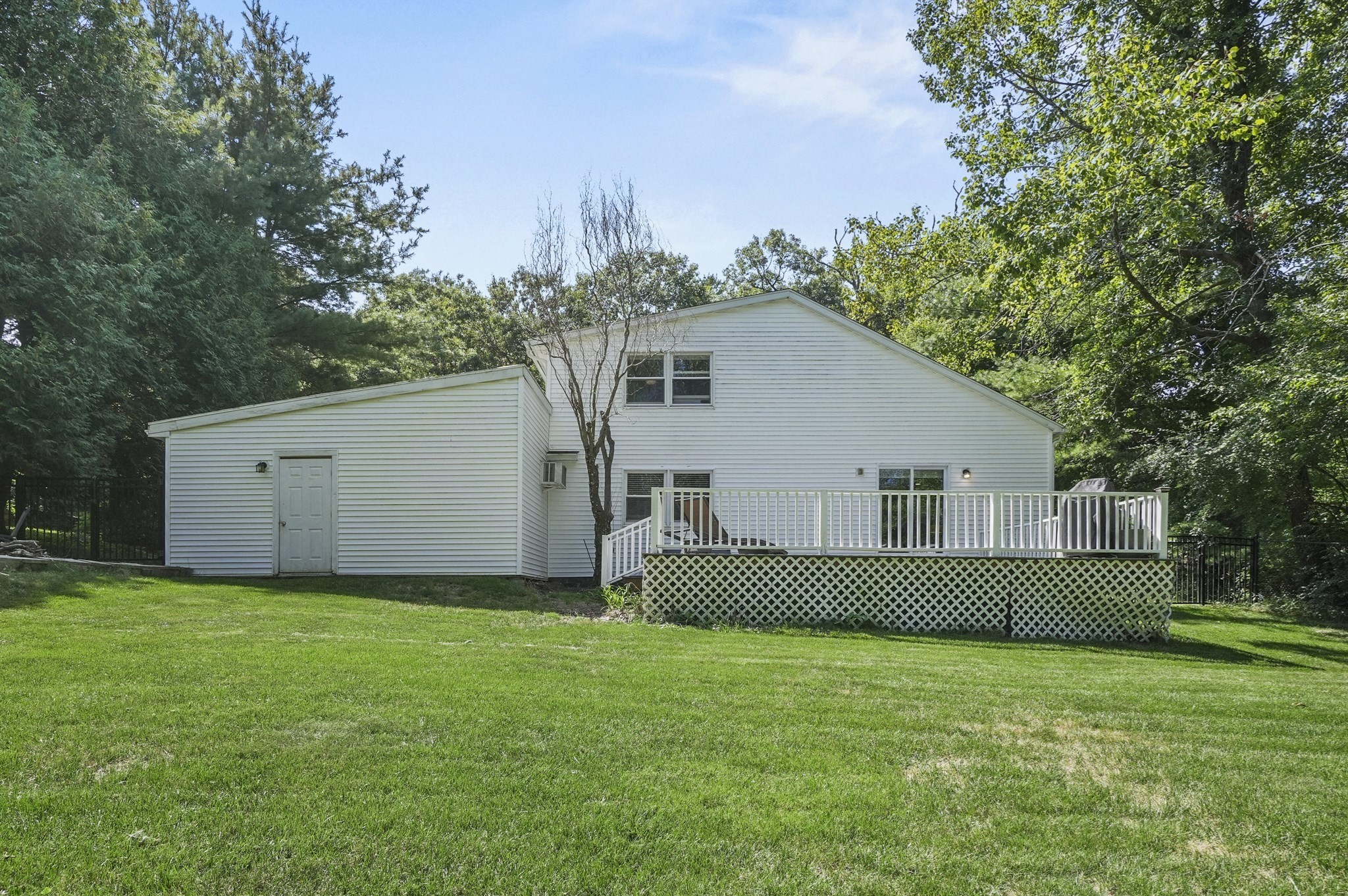 sutton - #73415603