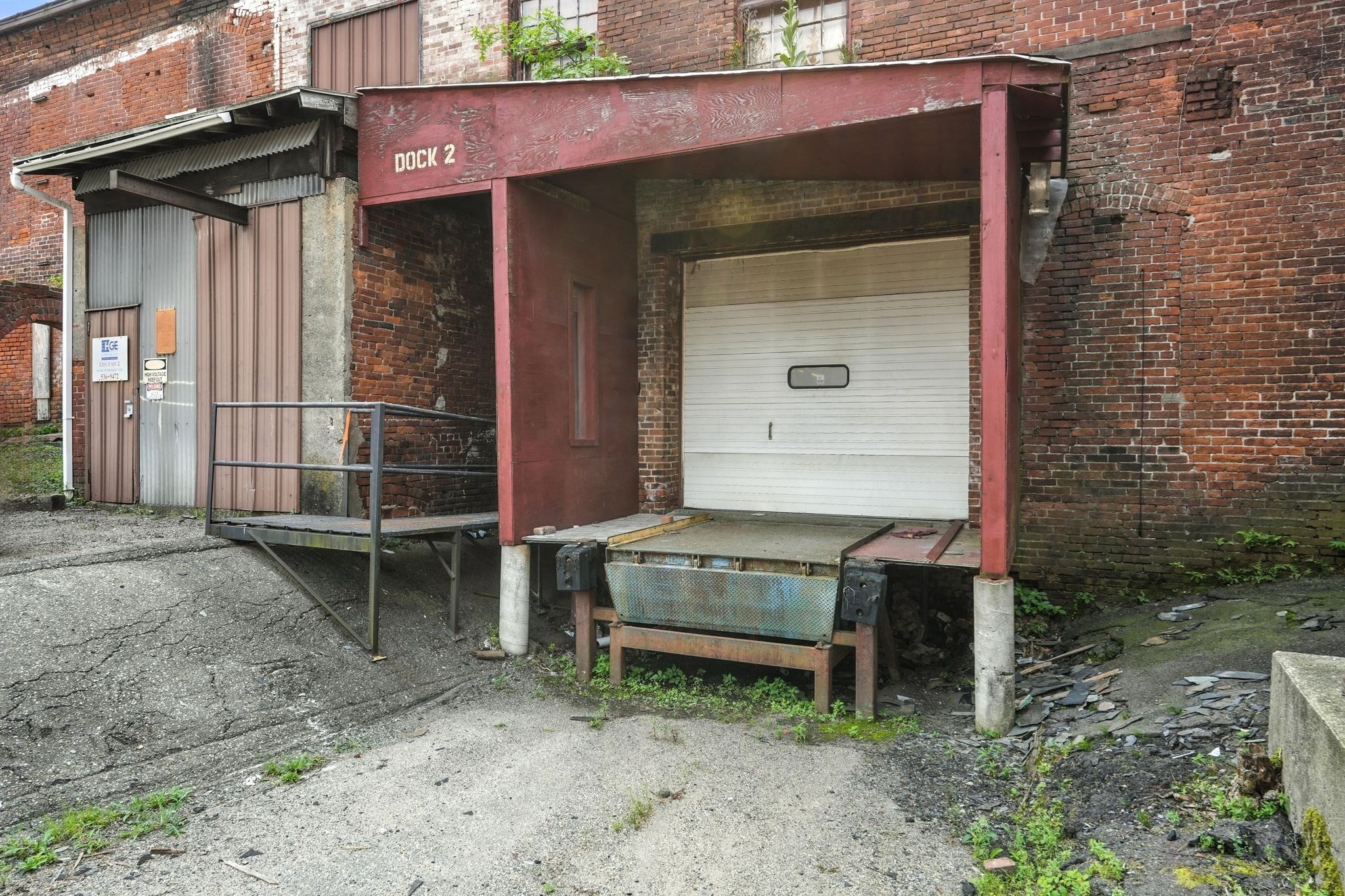 81 Sargeant St, Holyoke, MA 01040 - Image 28