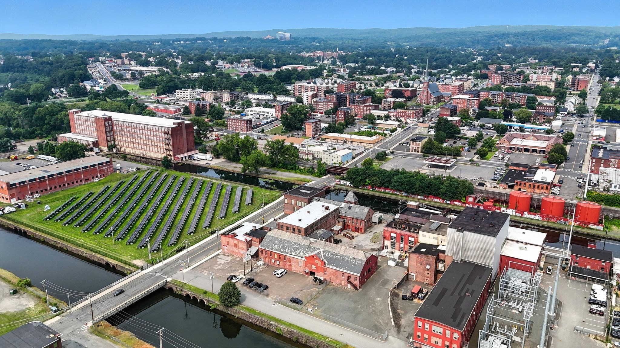 81 Sargeant St, Holyoke, MA 01040 - Image 31