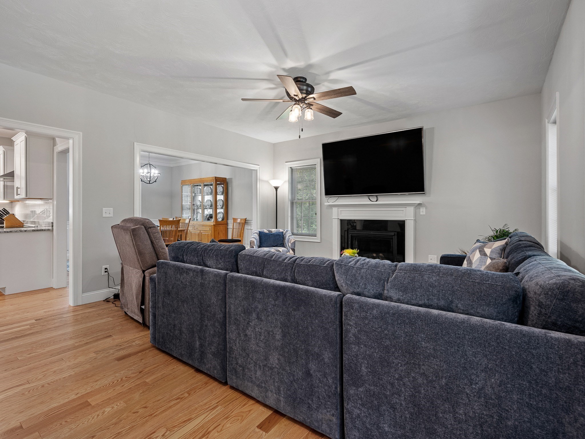 85 East St, Uxbridge, MA 01569 - Image 3