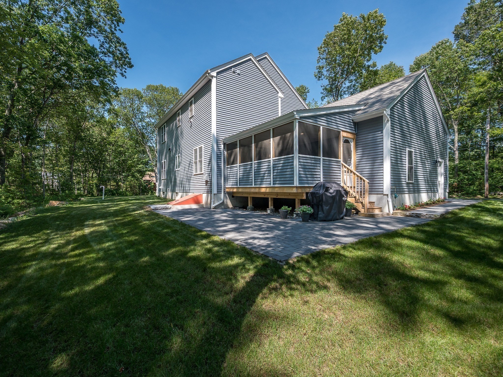 85 East St, Uxbridge, MA 01569 - Image 37