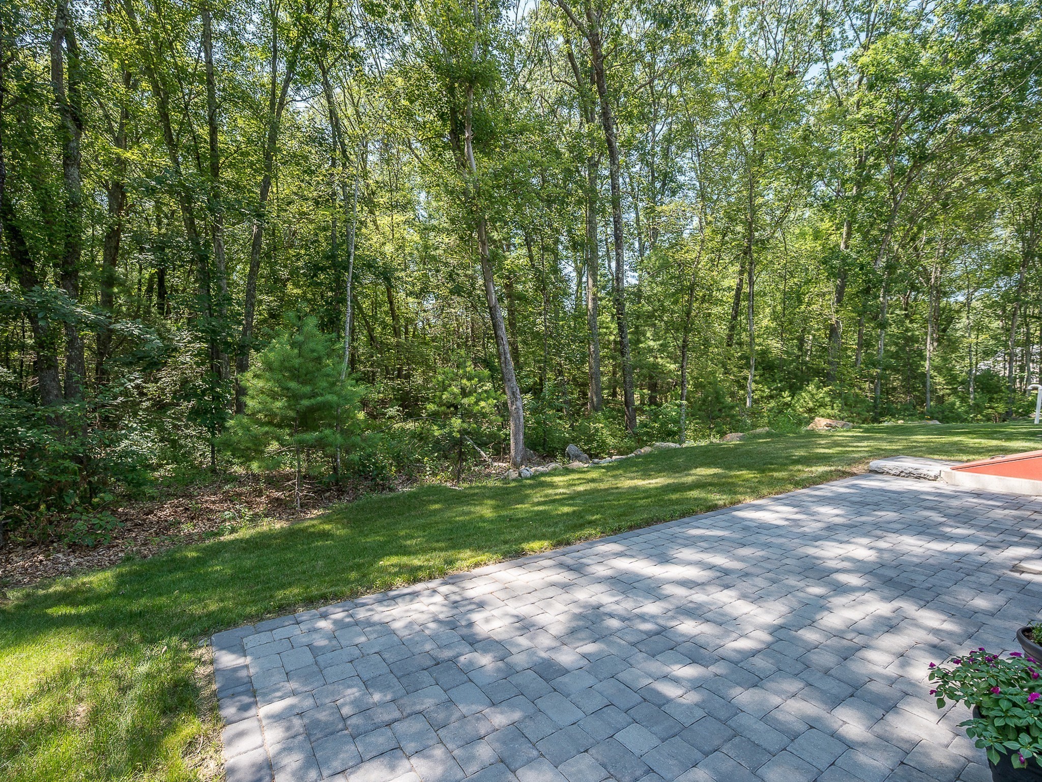 85 East St, Uxbridge, MA 01569 - Image 39