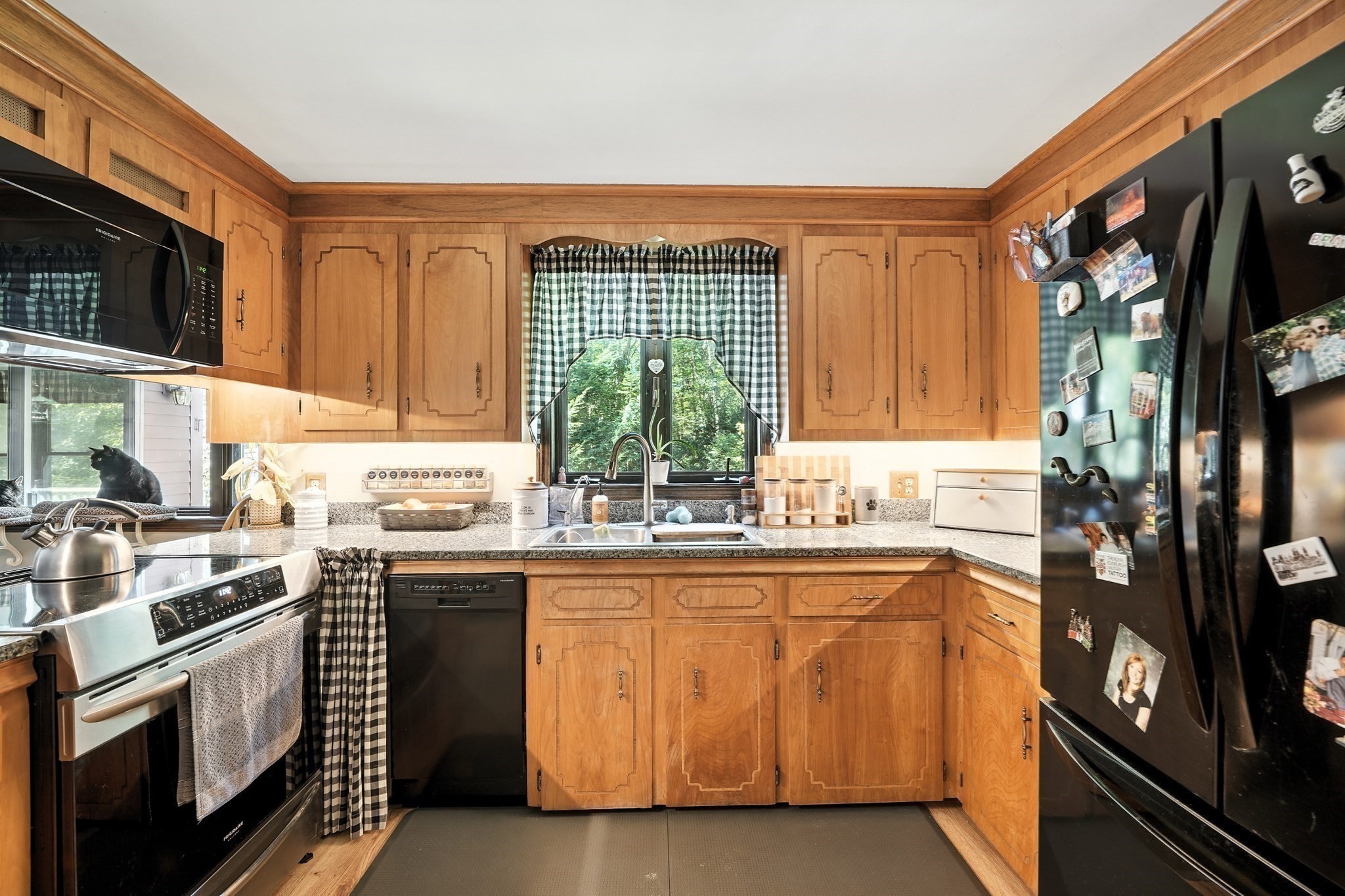 504 Alpine Dr, Southbridge, MA 01550 - Image 11