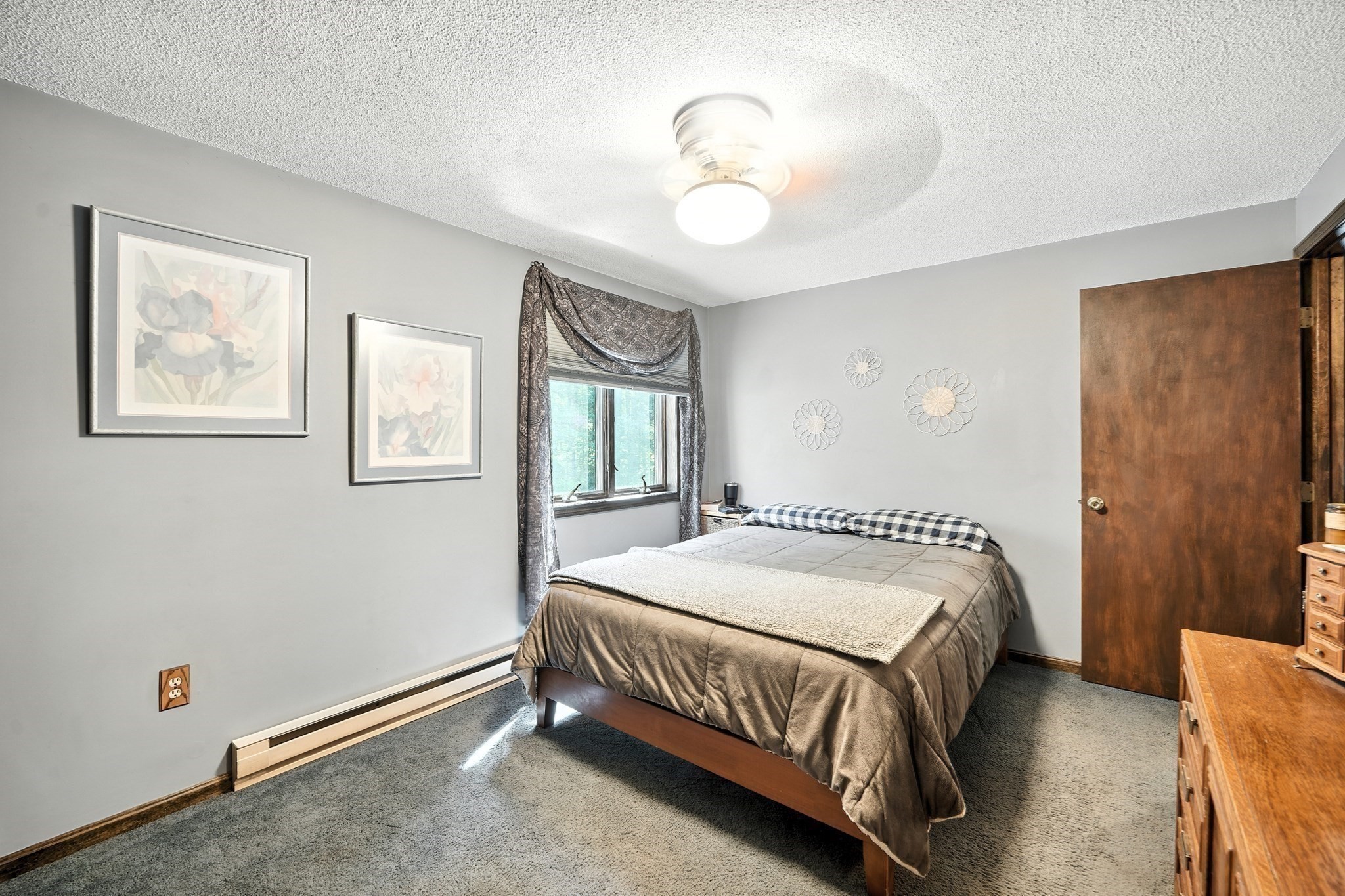 504 Alpine Dr, Southbridge, MA 01550 - Image 18