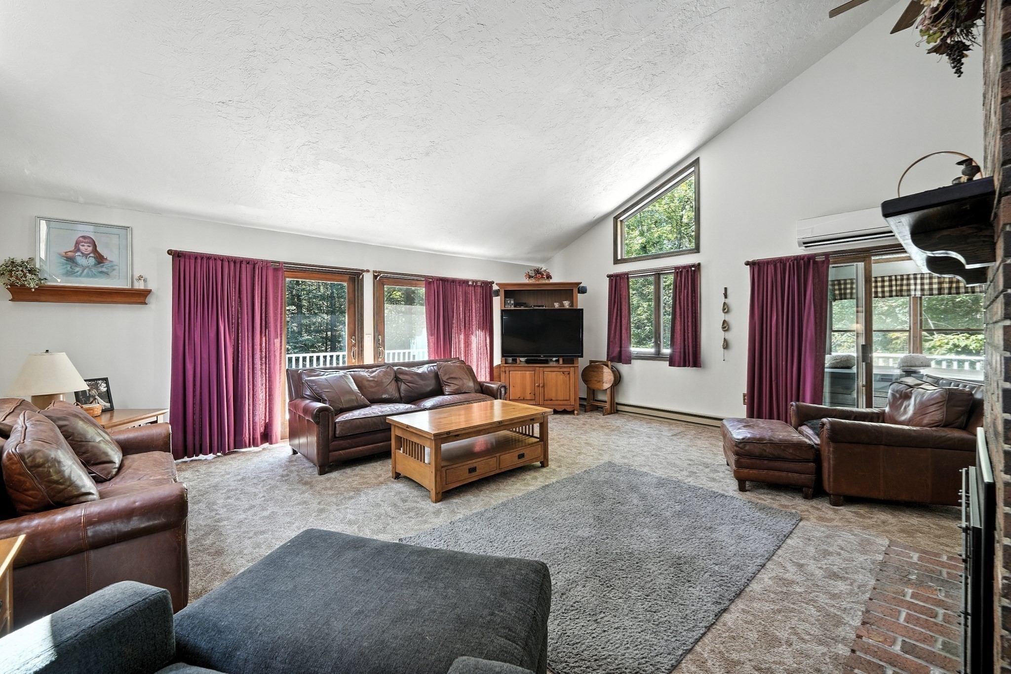 504 Alpine Dr, Southbridge, MA 01550 - Image 8