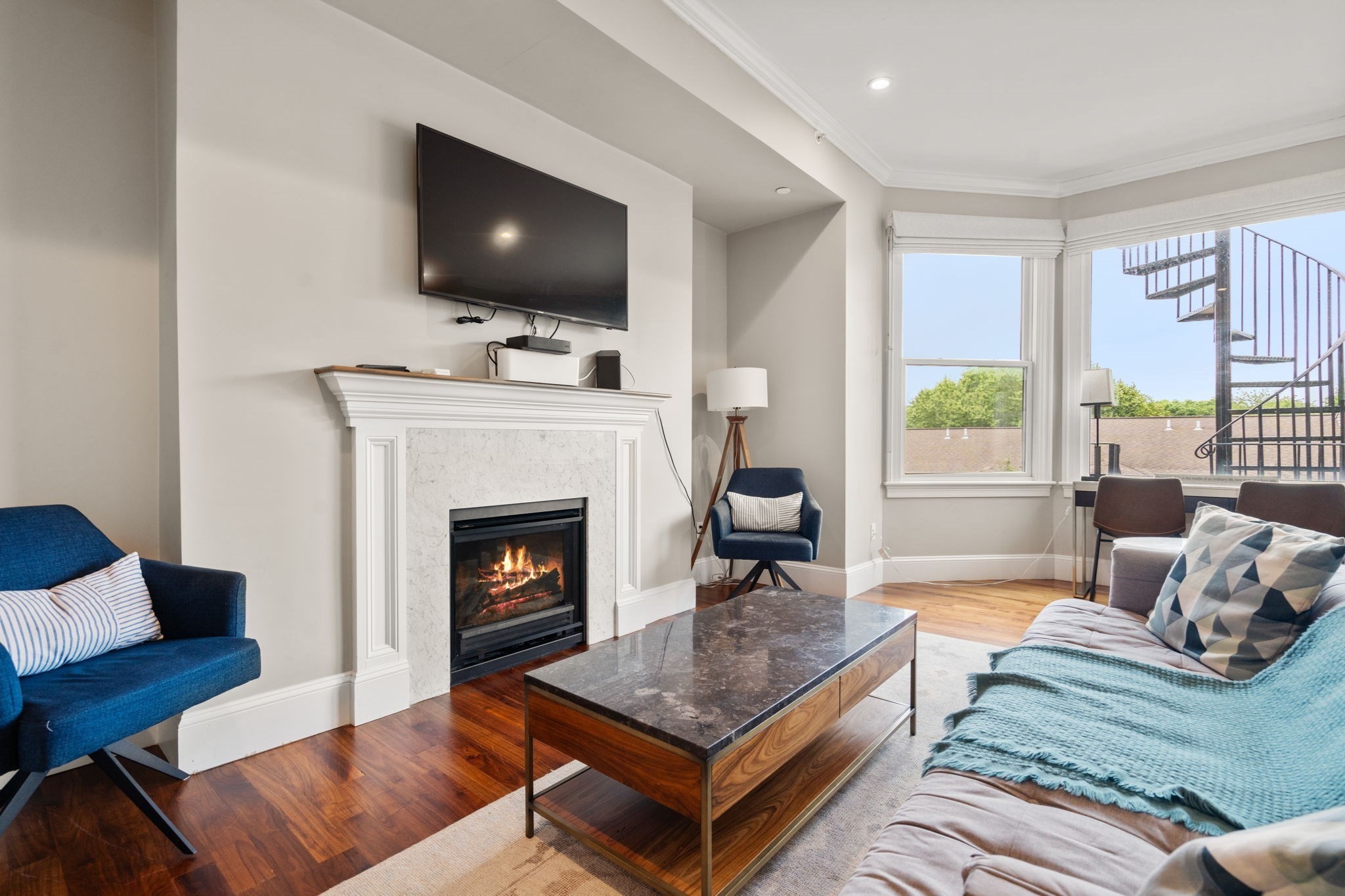 324 Tappan Street Unit 1, Brookline, MA 02445 - Image 2