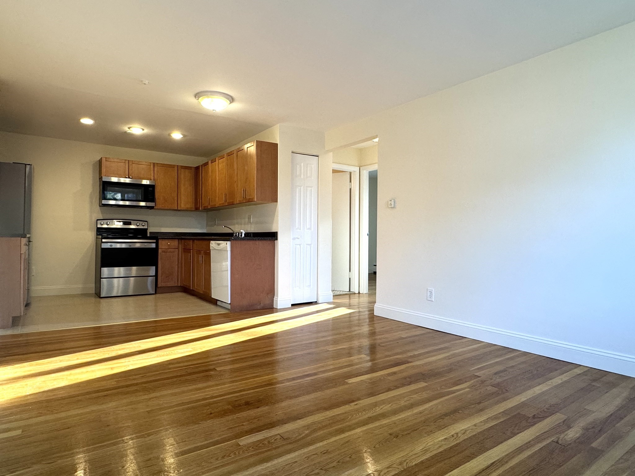 38 Carey Ave #5, Watertown, MA 02472