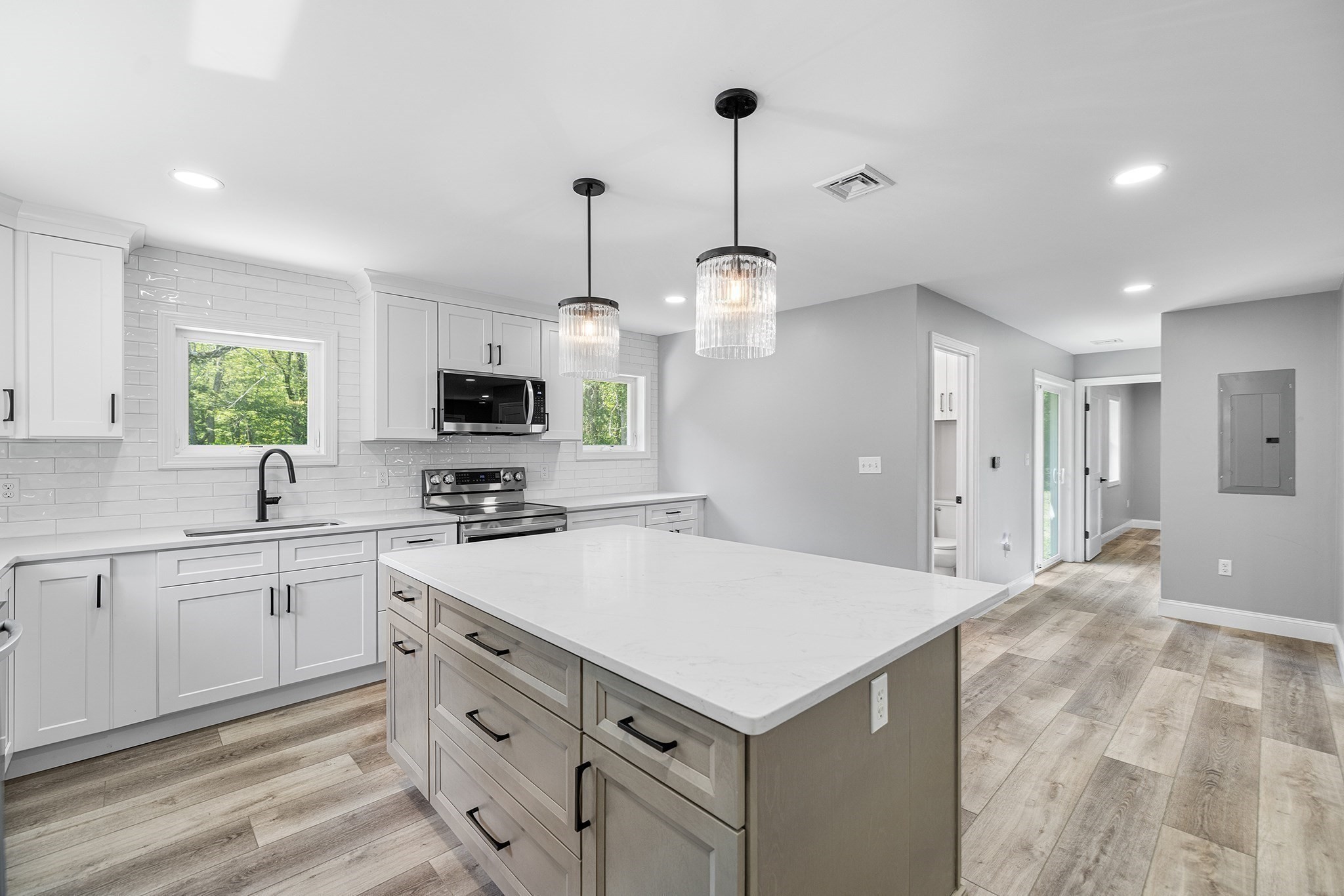 312 Pleasant St, Leicester, MA 01524 - Image 10