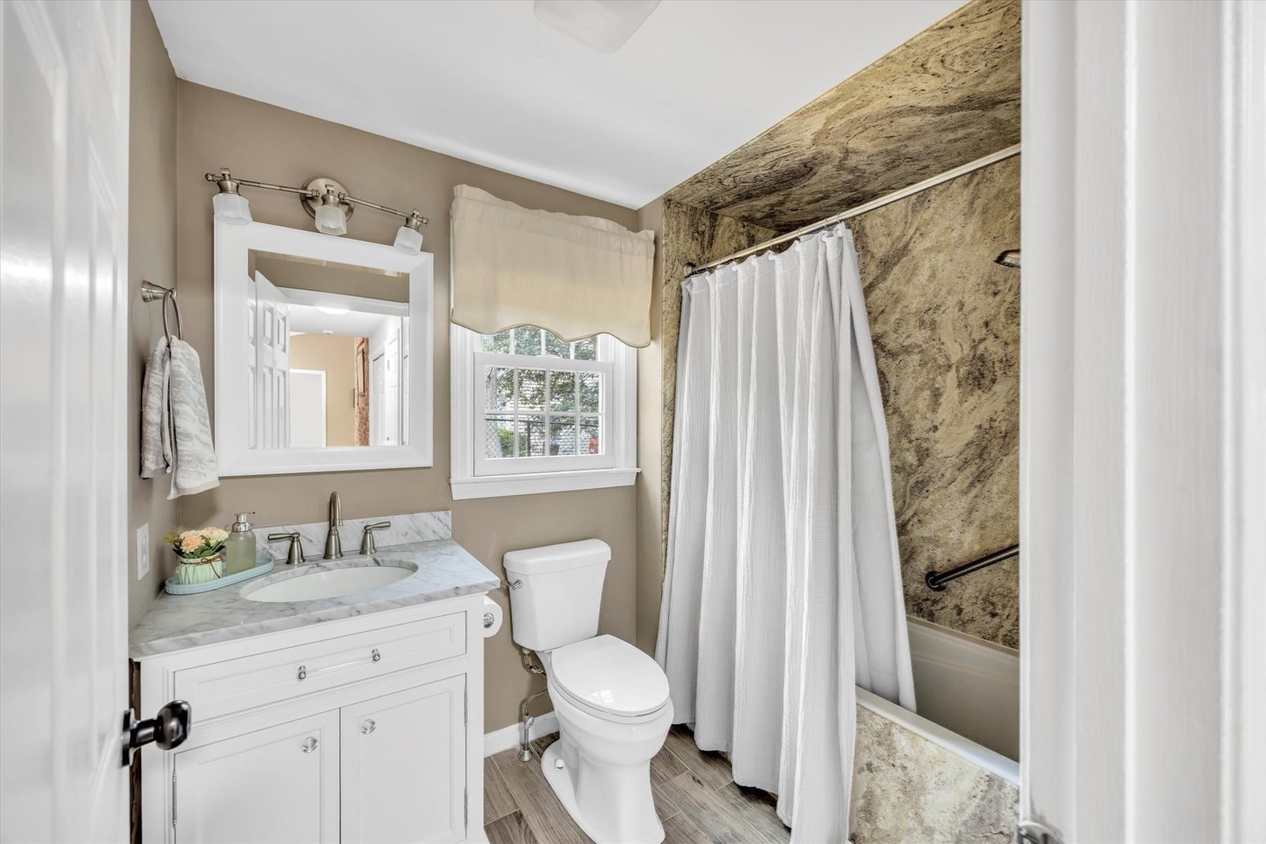barnstable - #73415814