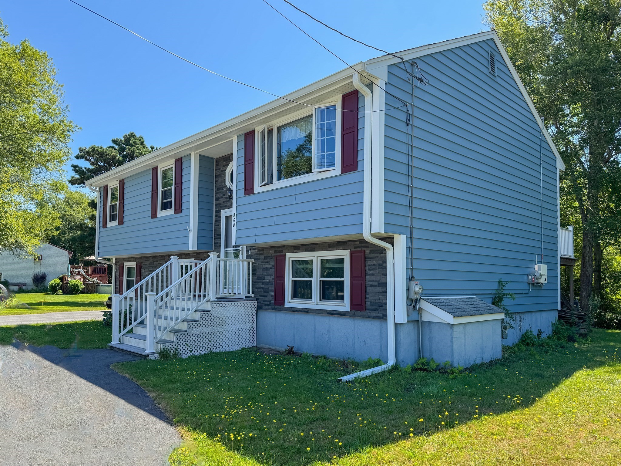 368 Cross Rd, Dartmouth, MA 02747 - Image 2