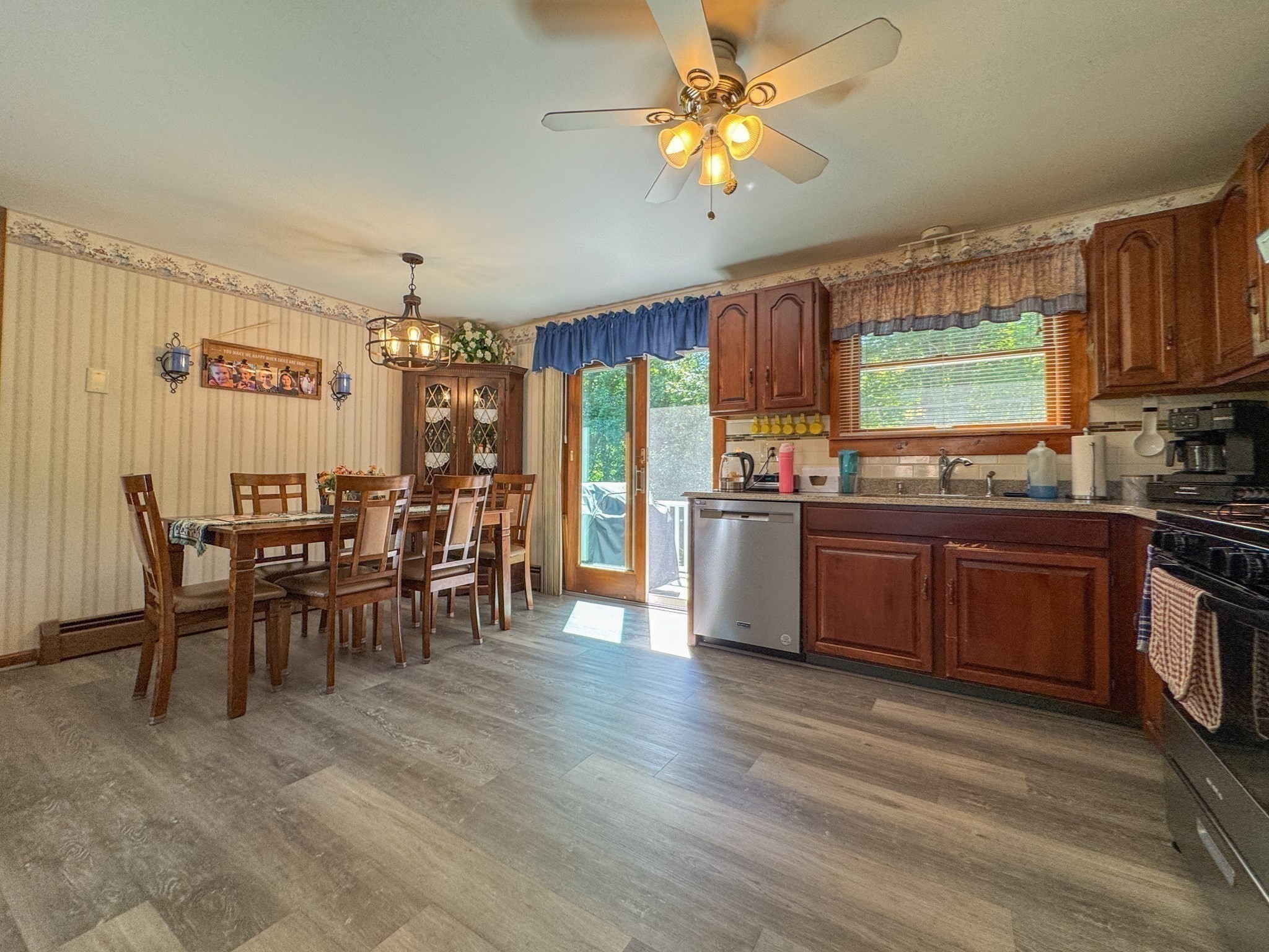 368 Cross Rd, Dartmouth, MA 02747 - Image 9