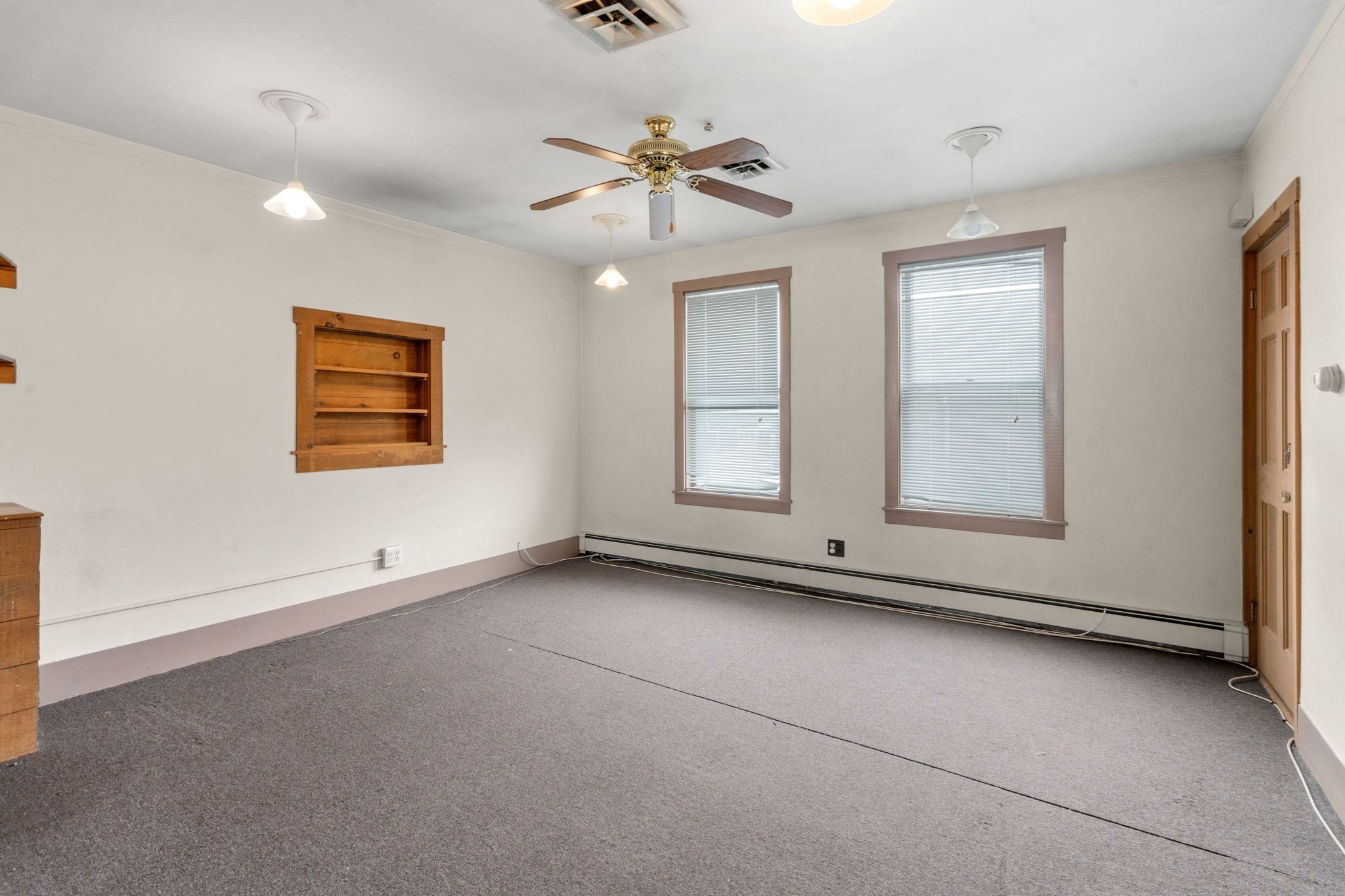 waltham - #73415976