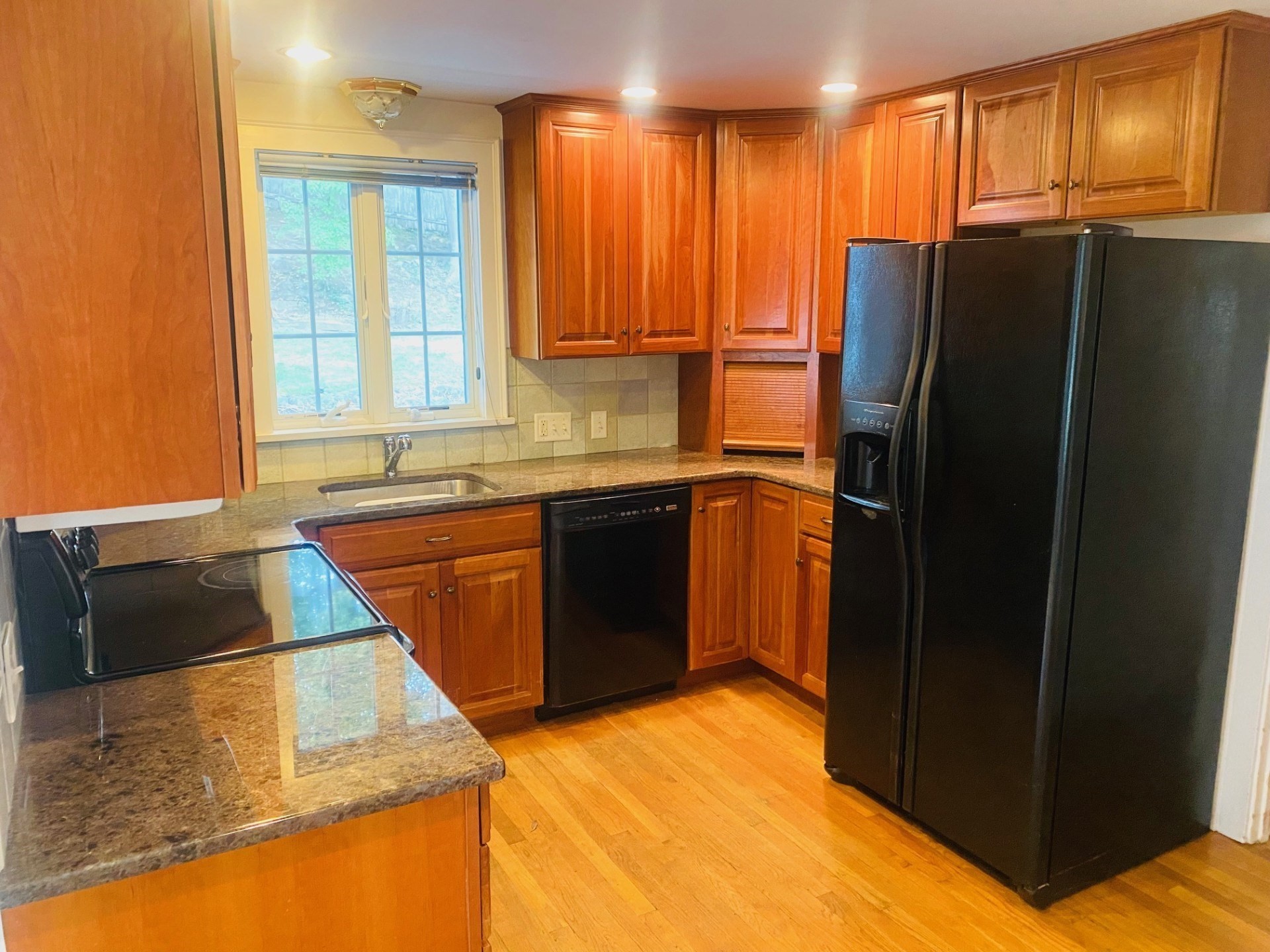 stoneham - #73416000
