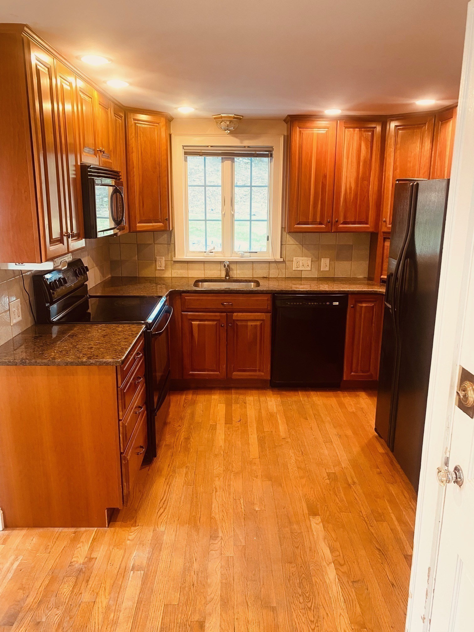stoneham - #73416000