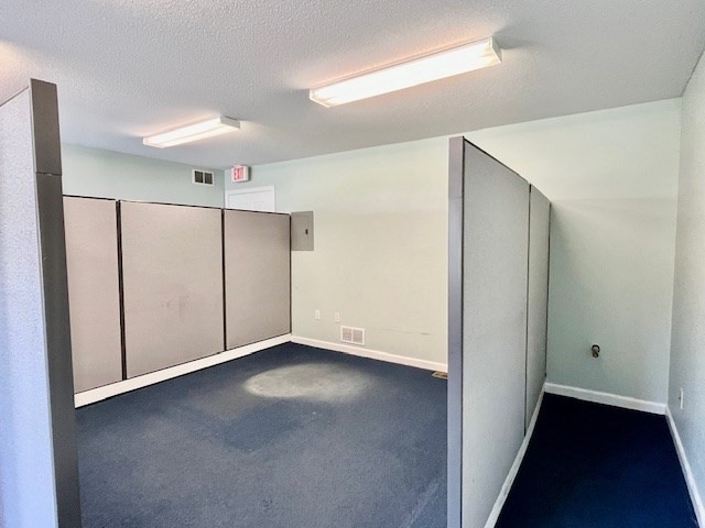 5 Willow St, Chicopee, MA 01020 - Image 4