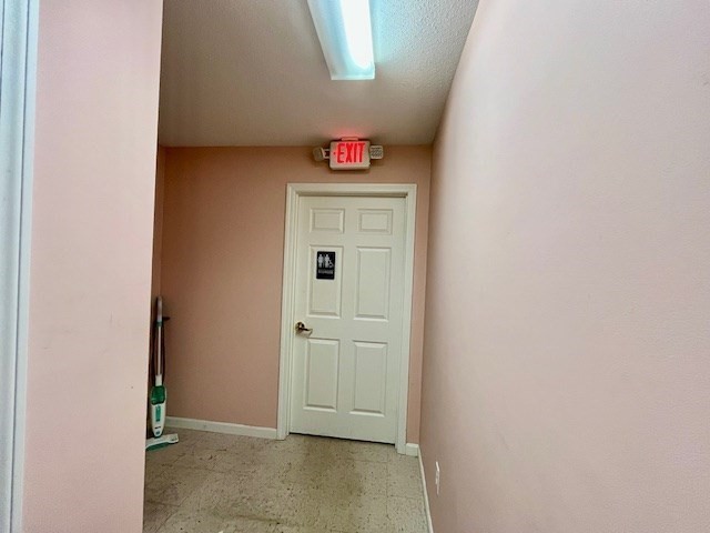 5 Willow St, Chicopee, MA 01020 - Image 10