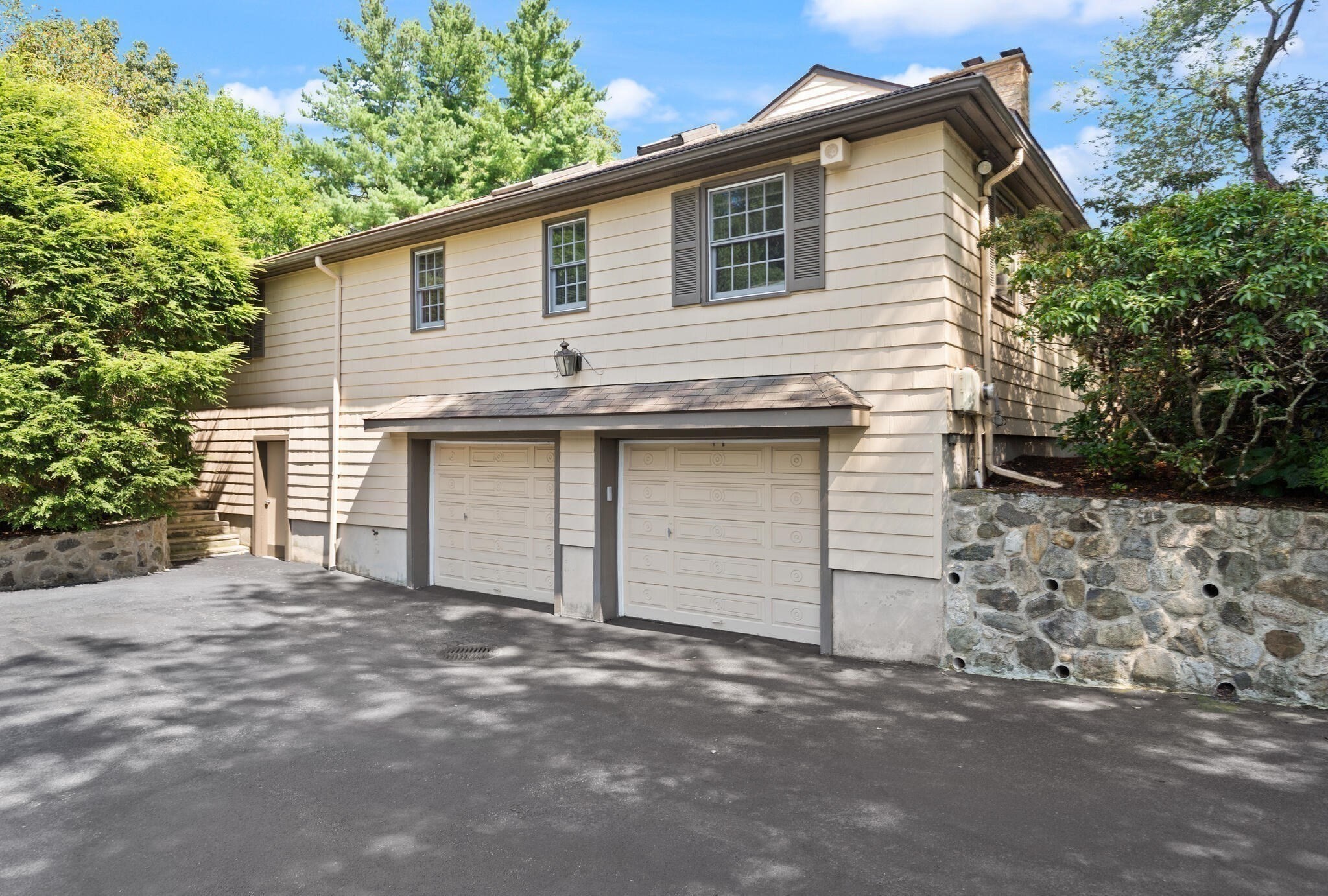 belmont - #73416045