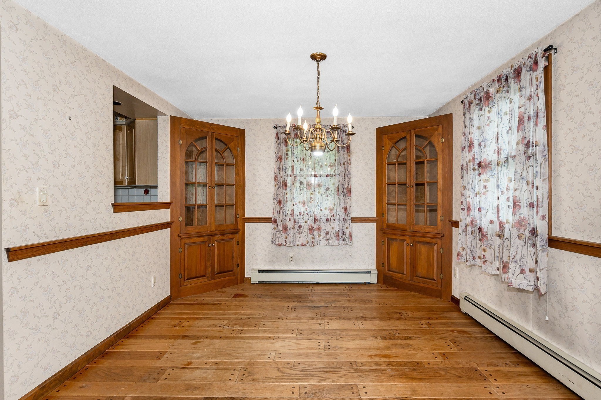 saugus - #73416081
