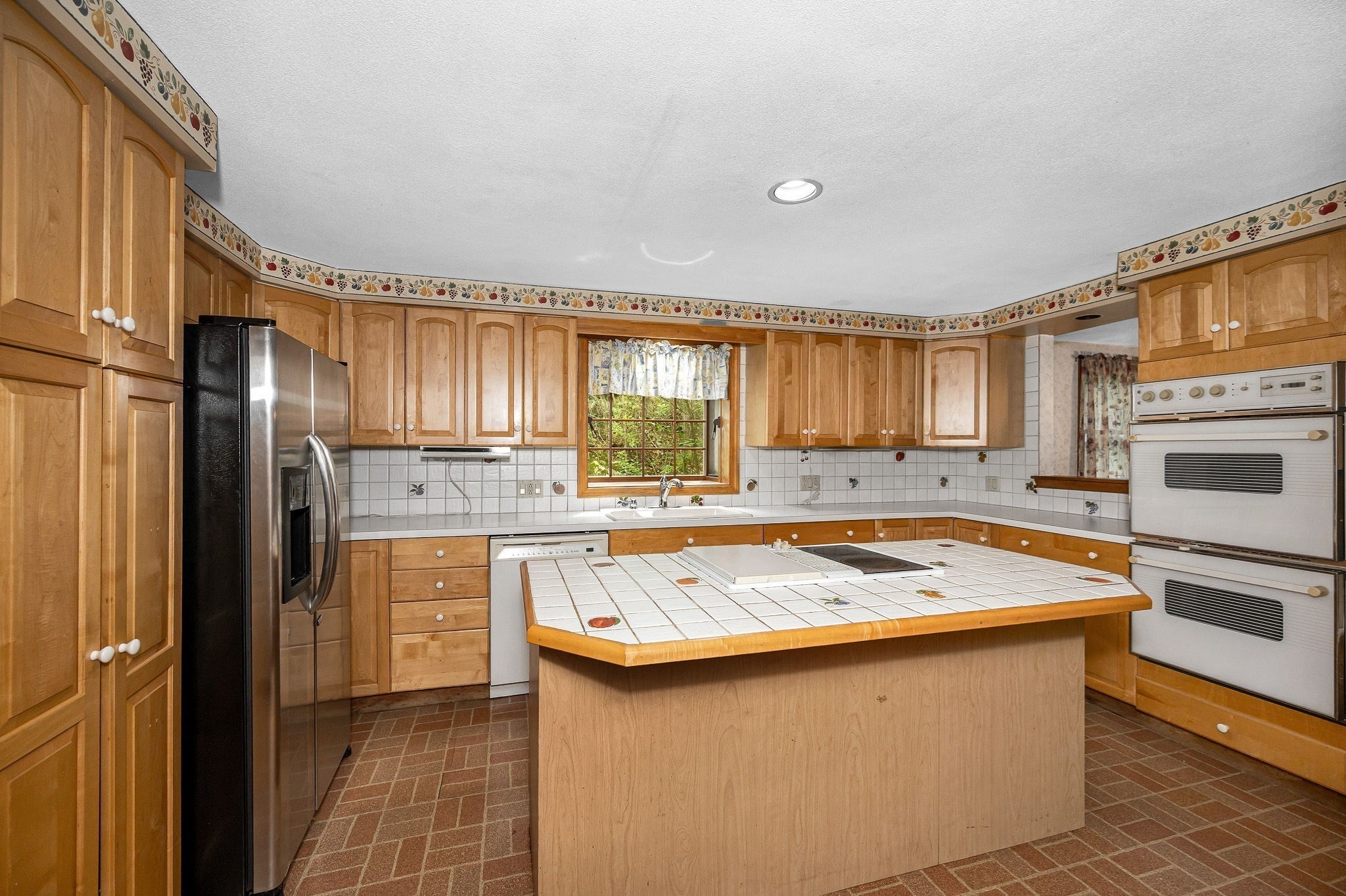 saugus - #73416081