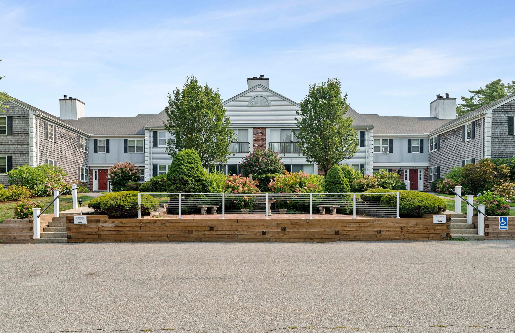 12 Hilltop Dr Unit 12, Sandwich, MA 02563