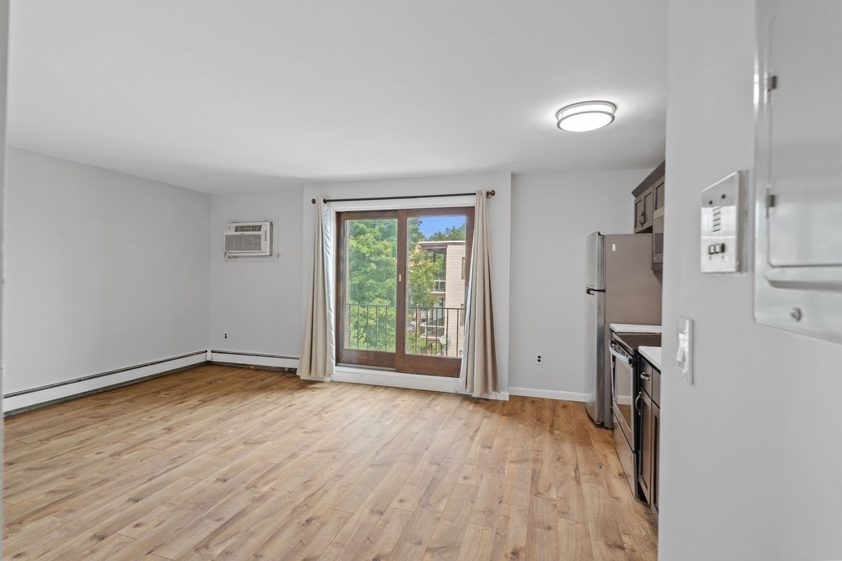 east-boston - #73416105