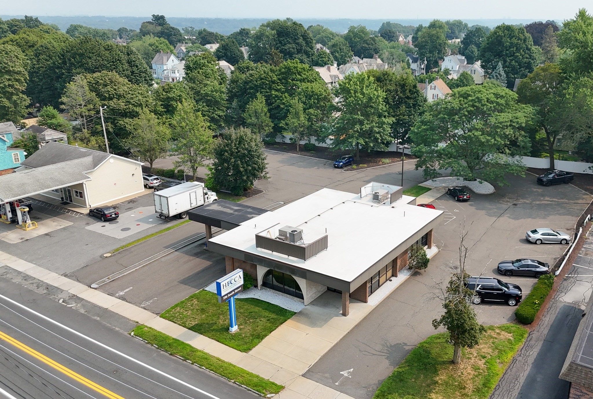 596 South Rd, Holyoke, MA 01040 - Image 2