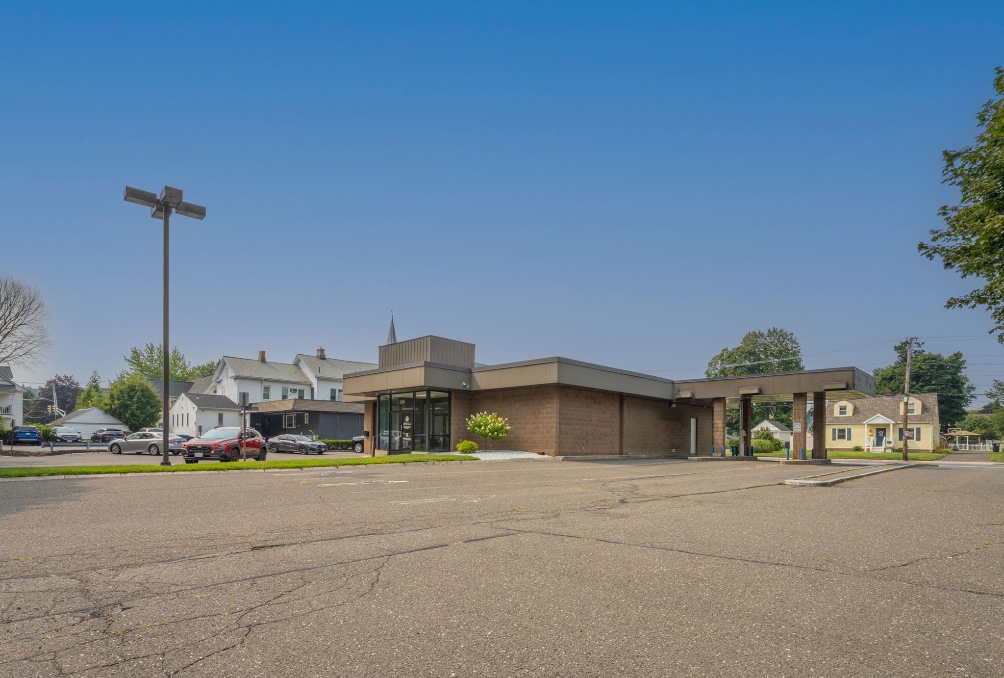 596 South Rd, Holyoke, MA 01040 - Image 23