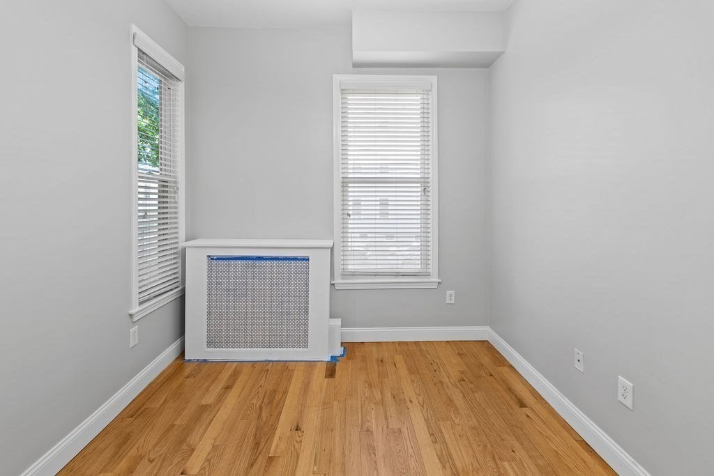roxbury - #73416136
