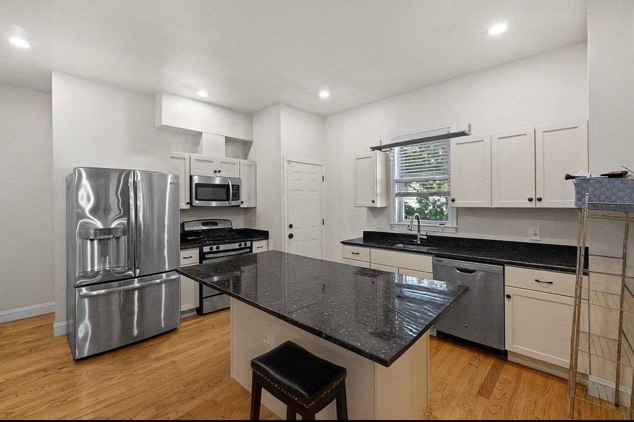 roxbury - #73416136