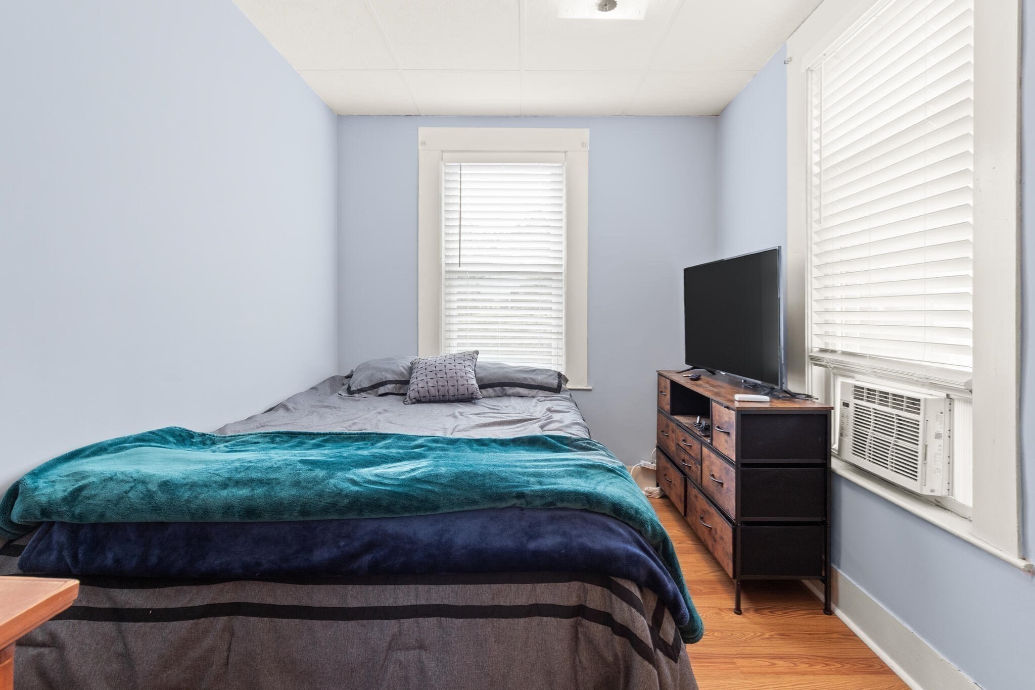 somerville - #73416141