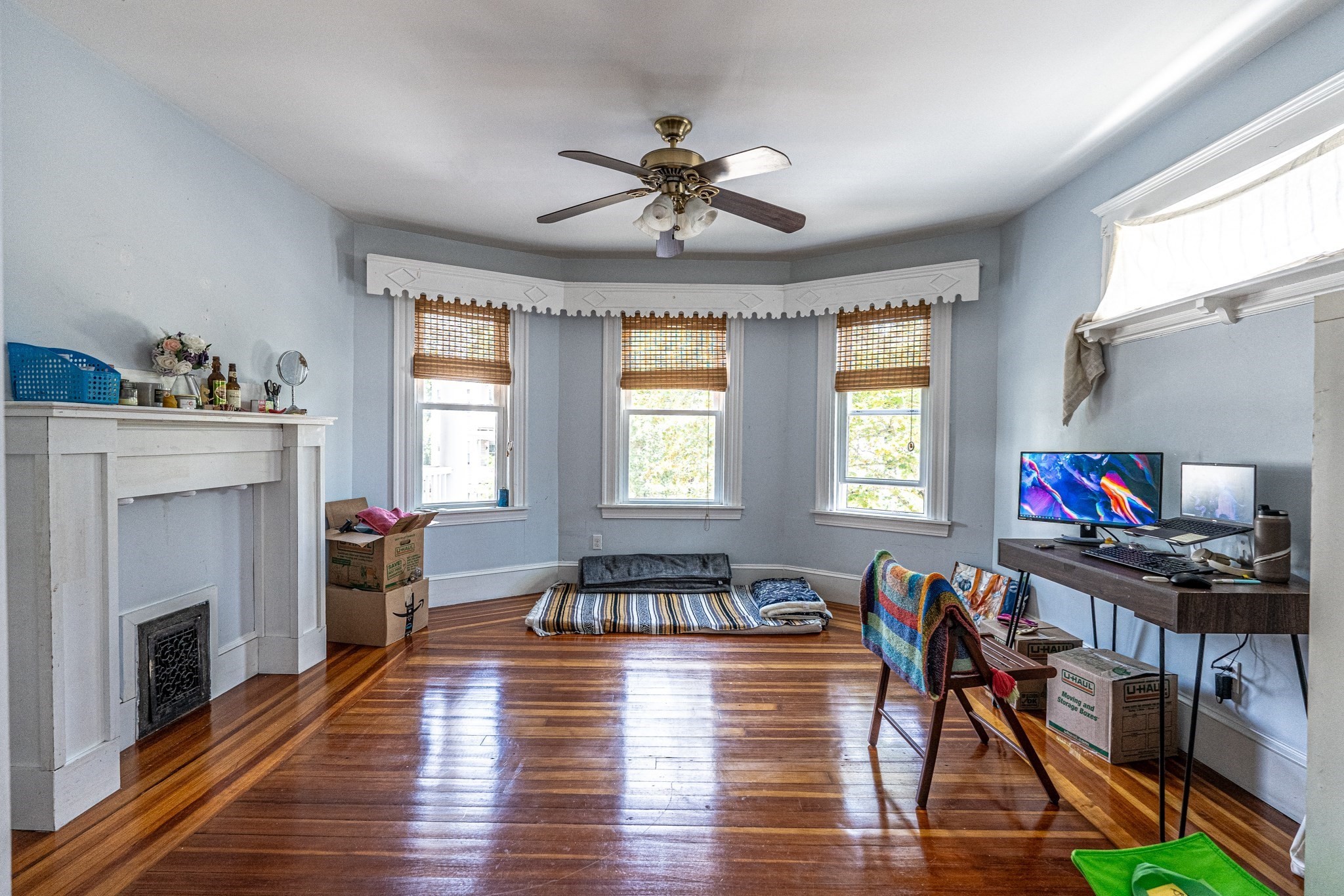 roslindale - #73416204