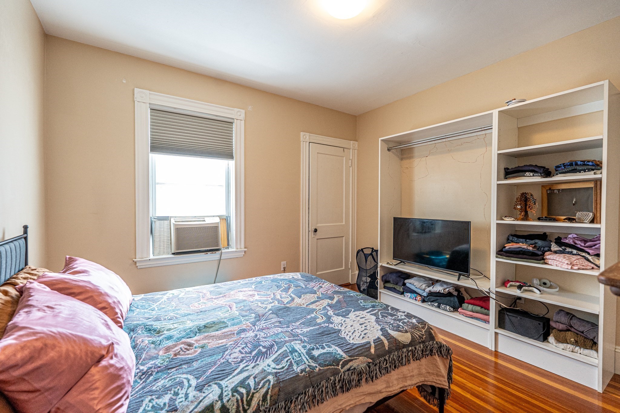 roslindale - #73416204