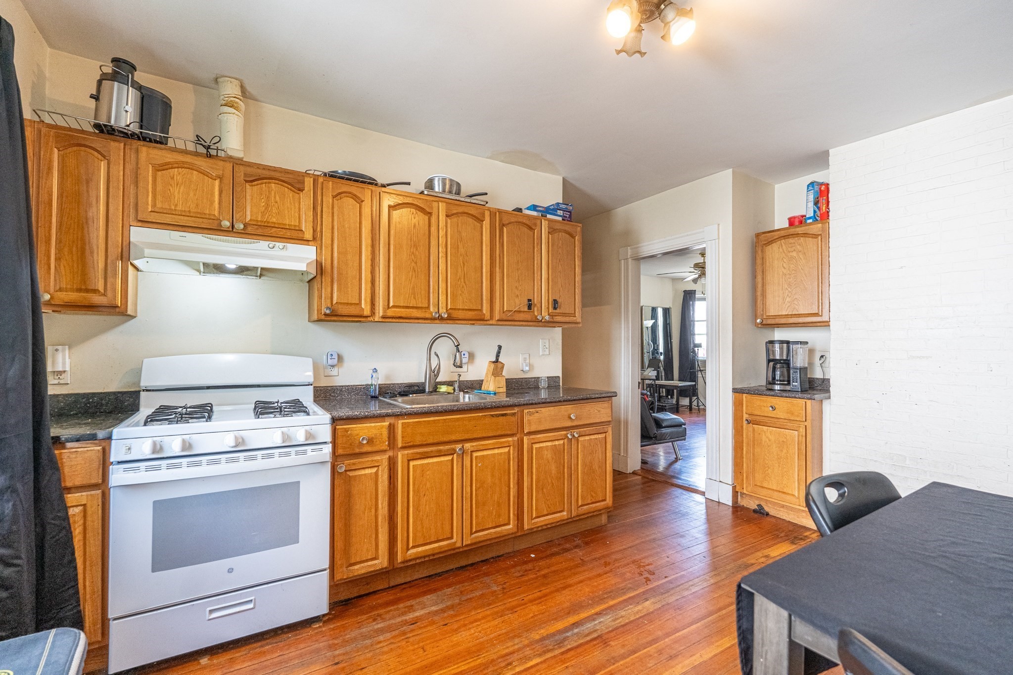 roslindale - #73416204