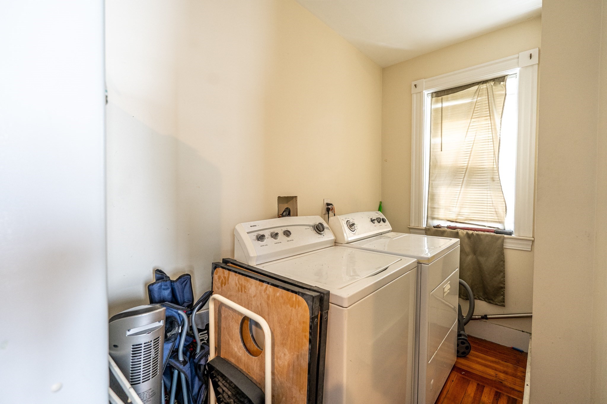 roslindale - #73416204