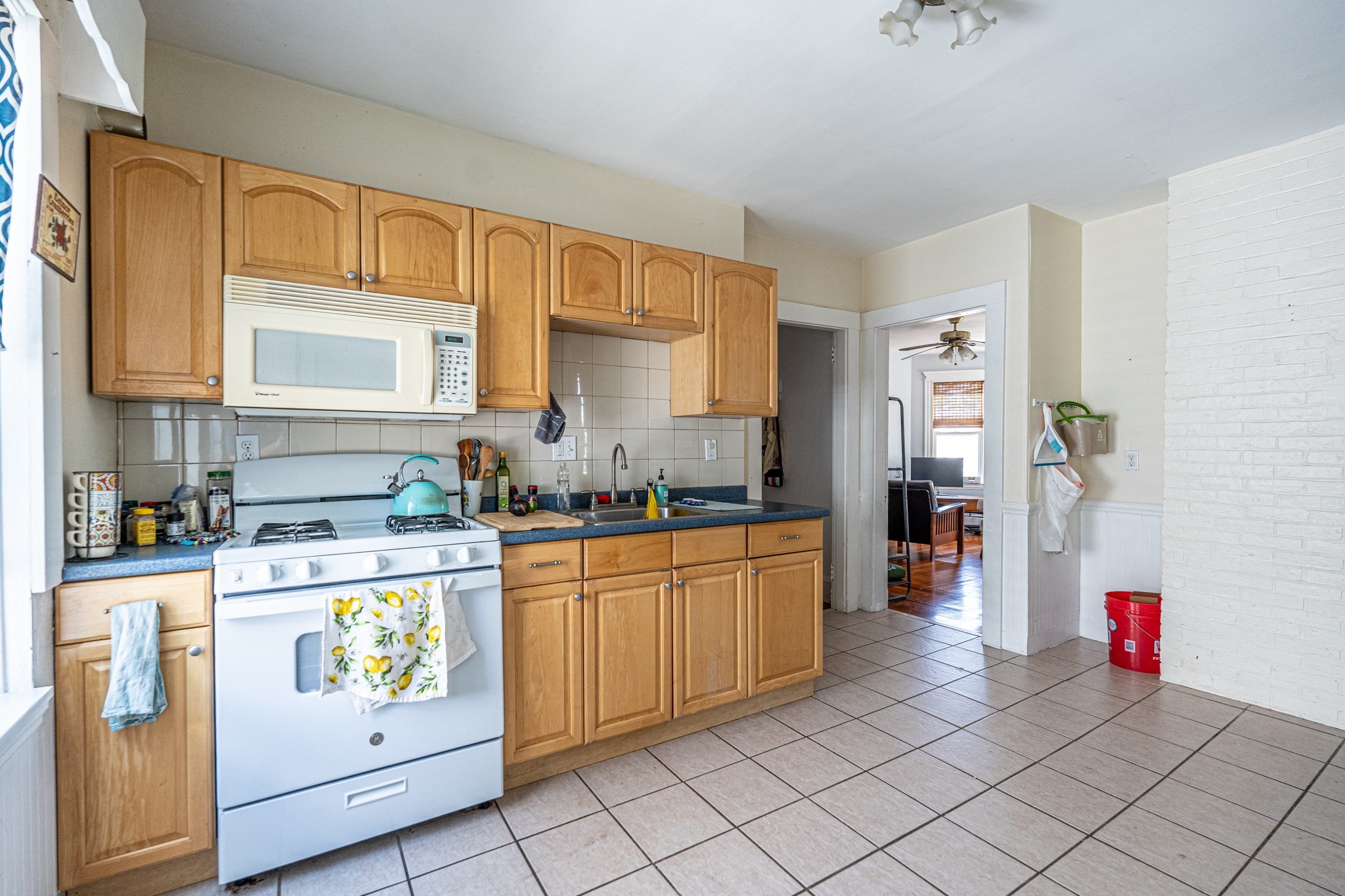 roslindale - #73416204